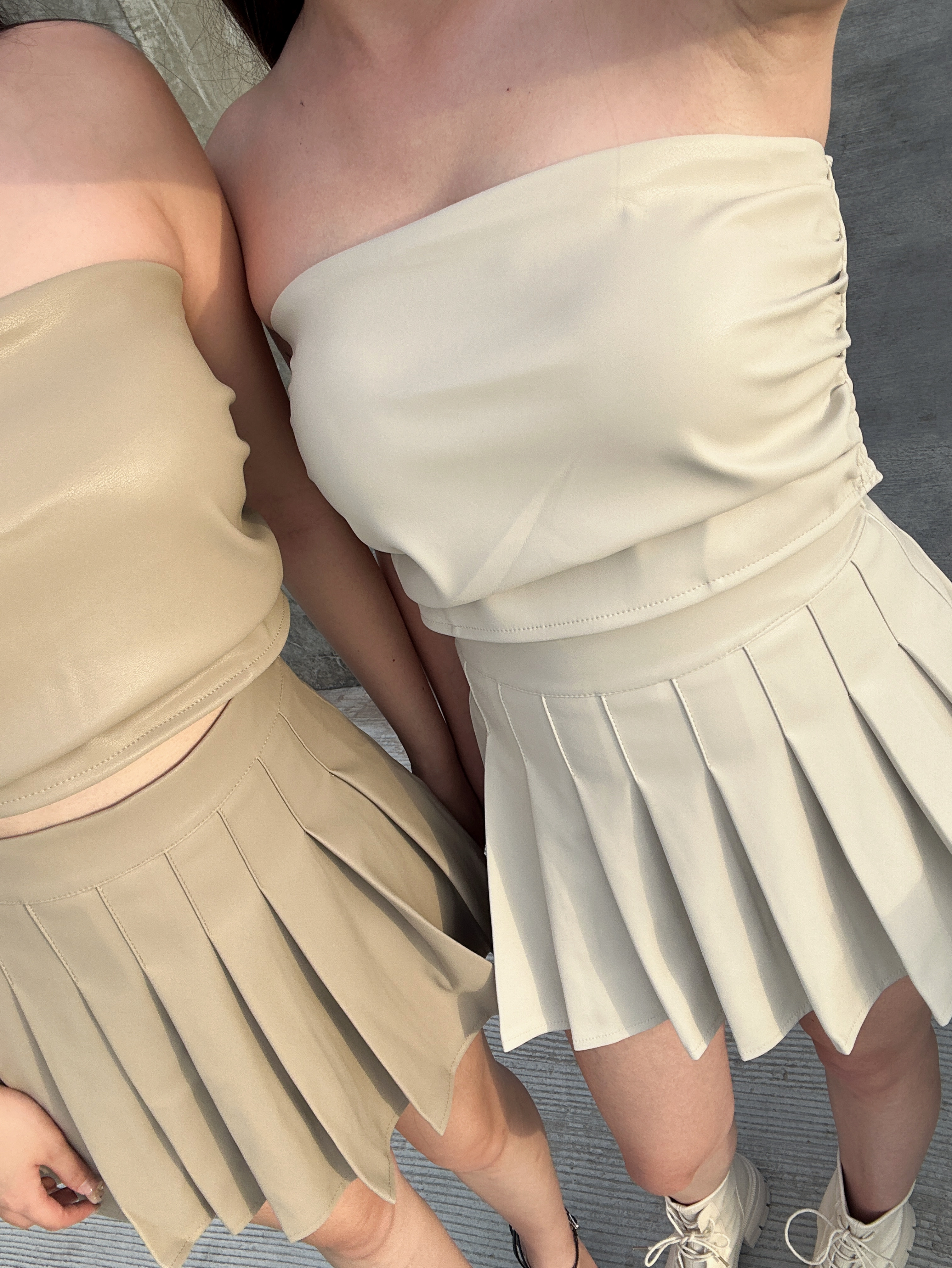 火辣感皮質平口+百褶set