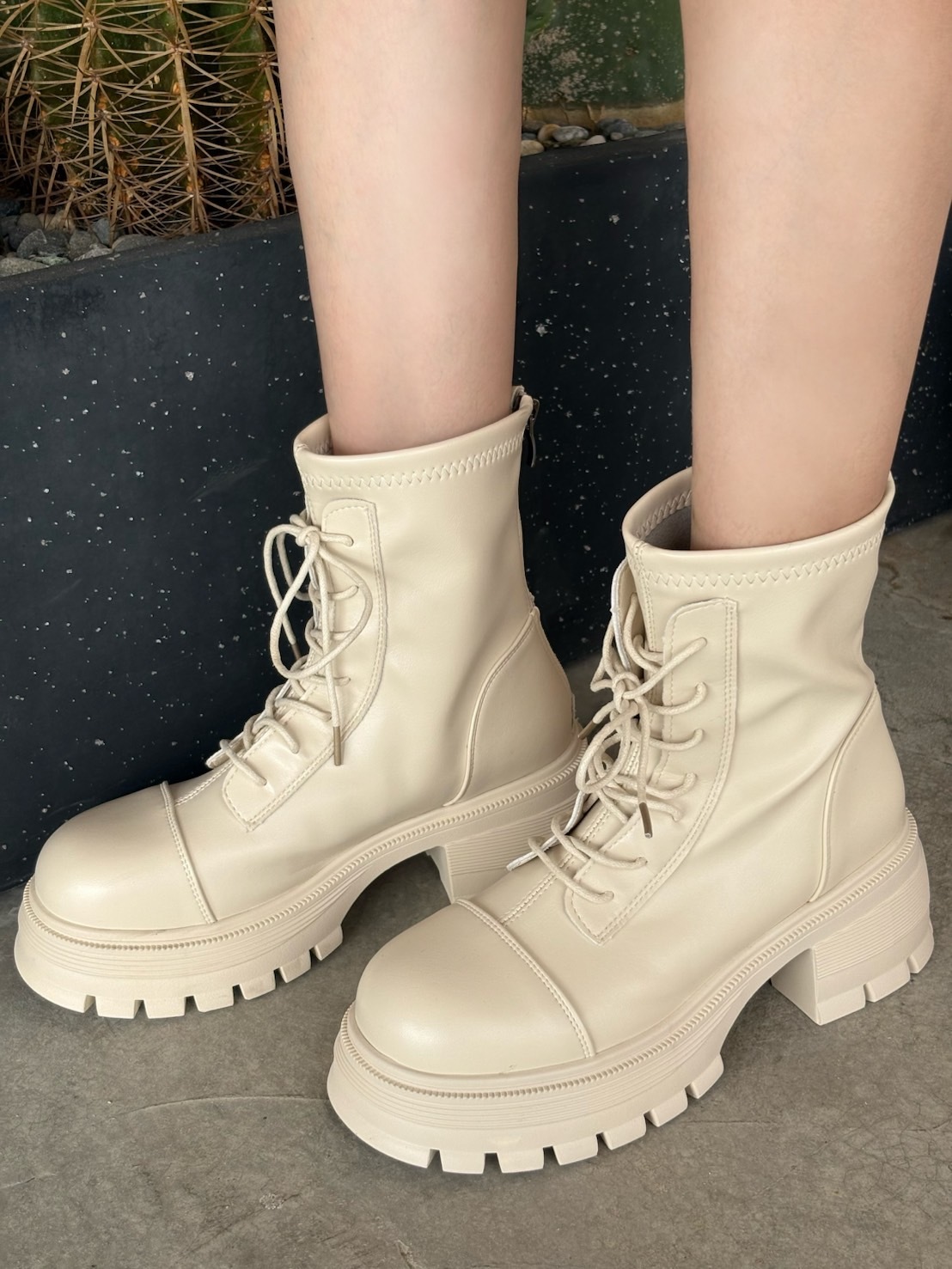 個性綁帶軍靴(版正常)