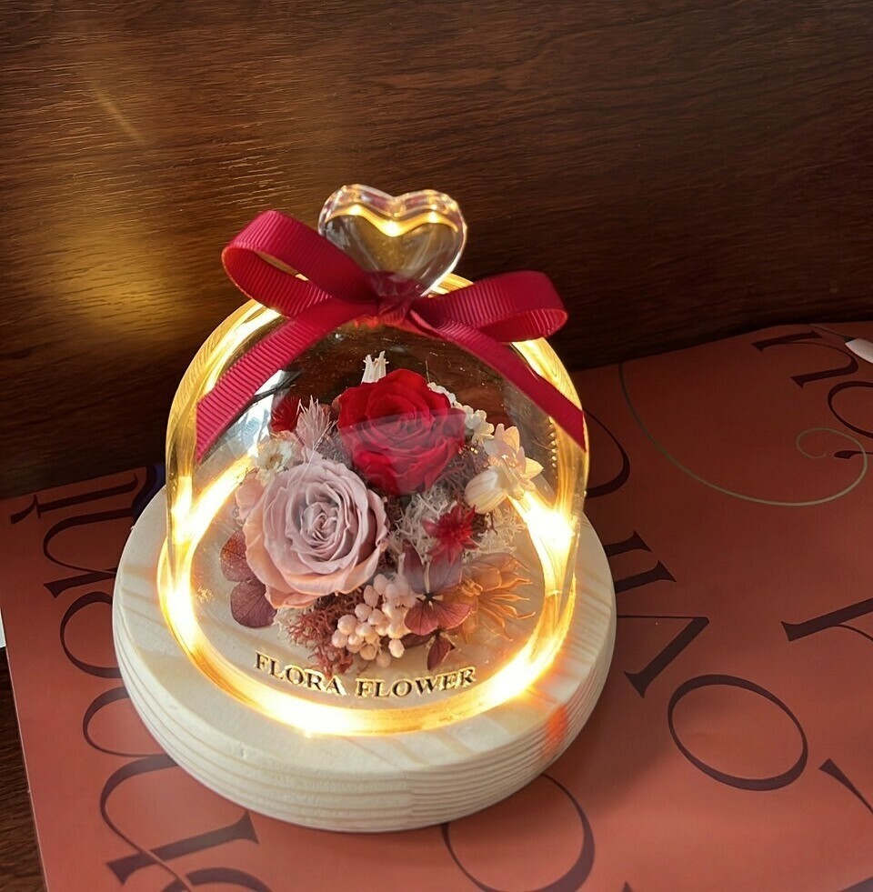 永生花愛心玻璃罩夜燈-愛情的溫度