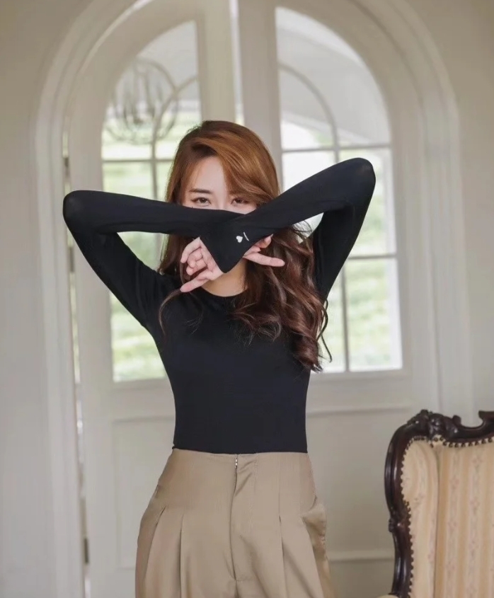 #現貨 KEEXUENNL 珂宣尼 溫變全能發熱衣 合身