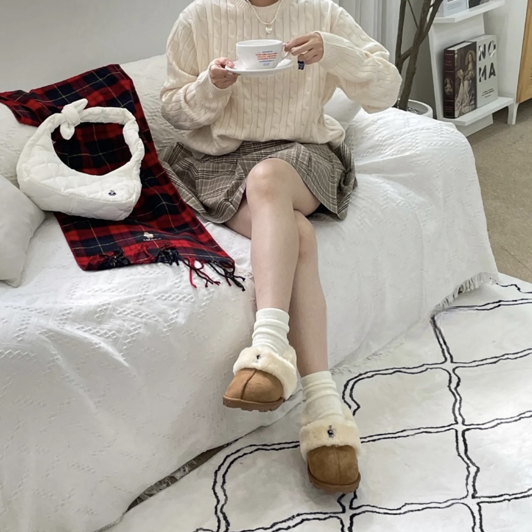 【現貨】<韓國限定🇰🇷>Who.a.u 熊熊 刺繡 毛毛 勃肯 雪地鞋 三色