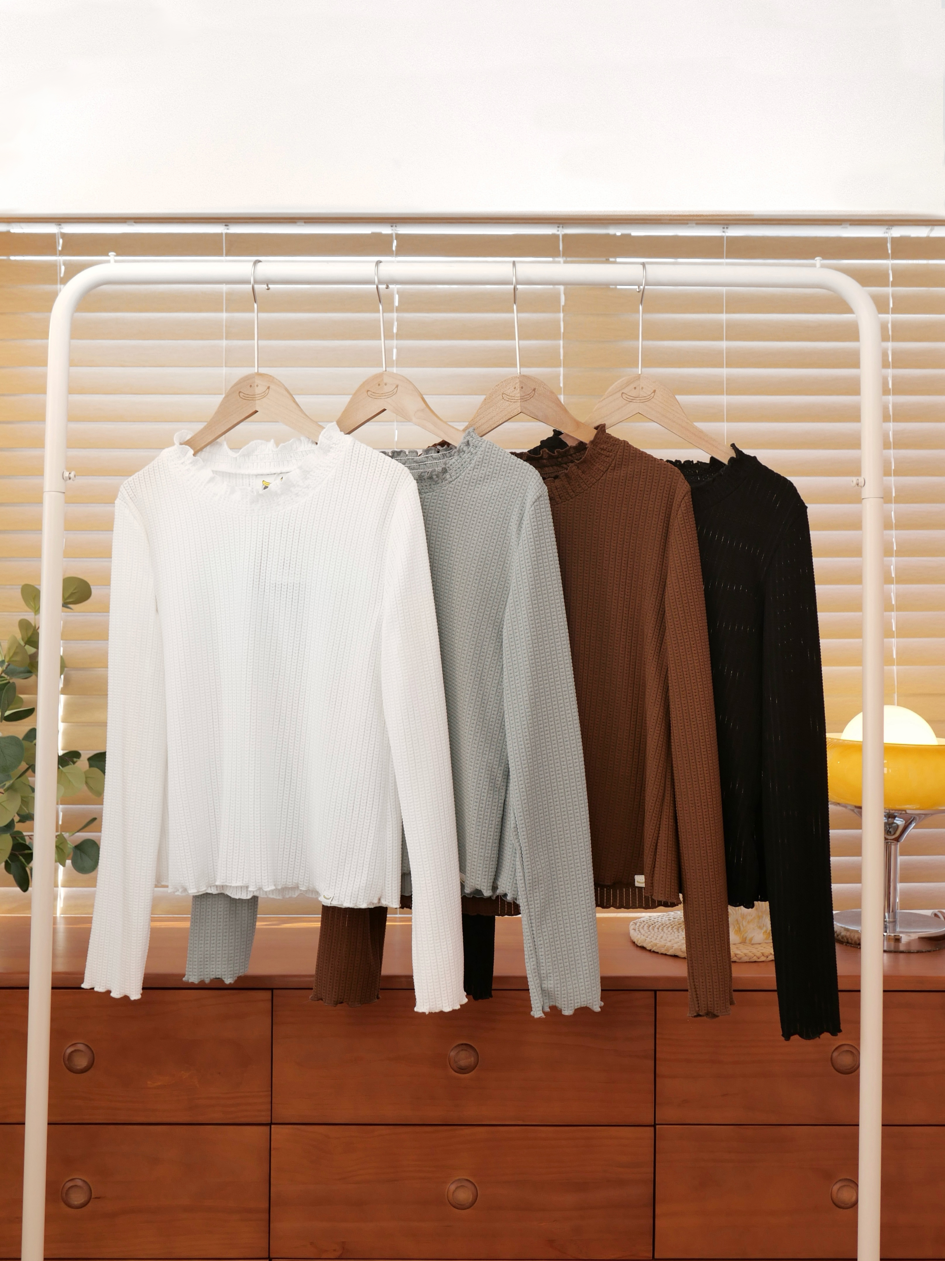 四色  /絨面木耳橡筋領長袖上衣/ Flannelette Ruffle Long Sleeve Tee