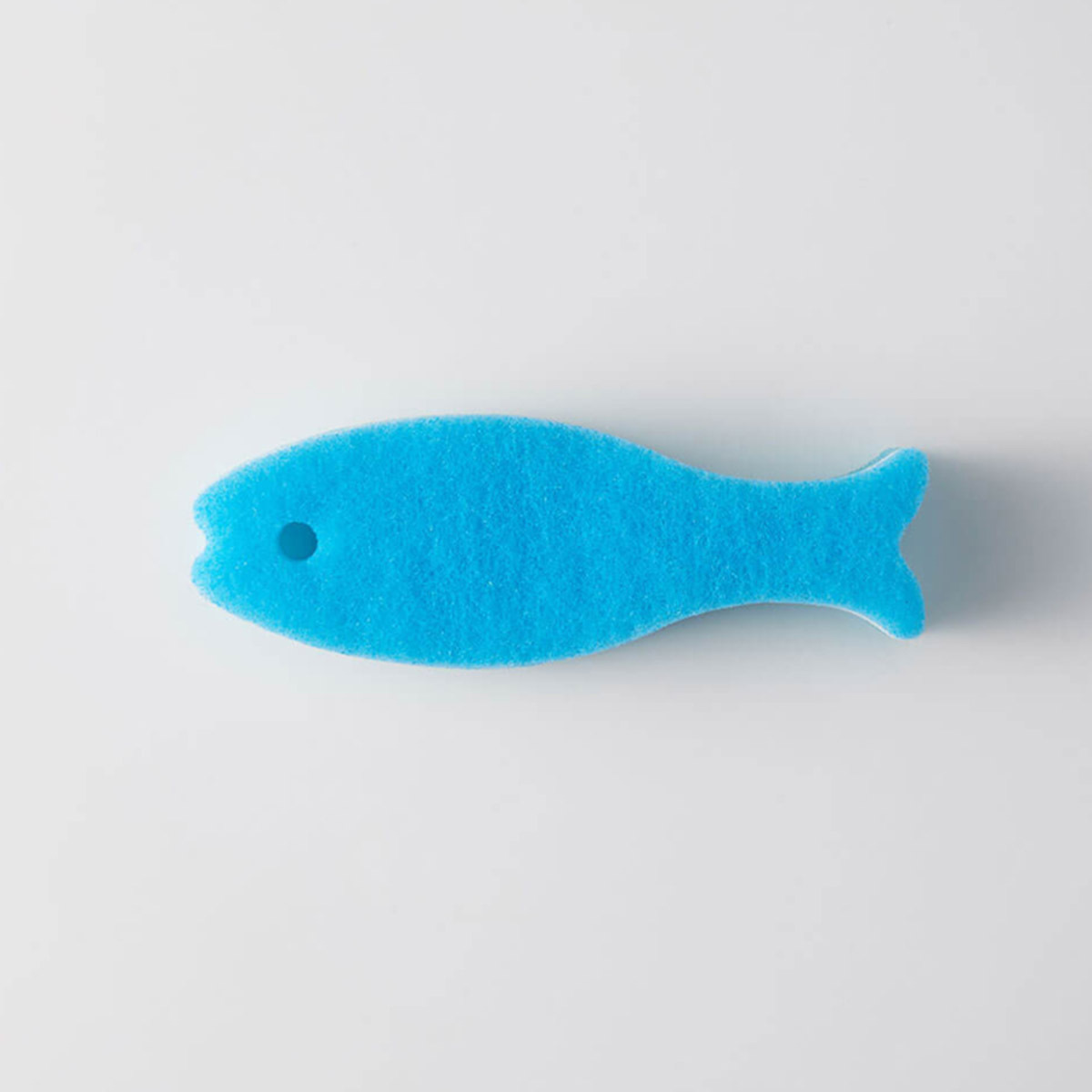 日本 MARNA 長魚形清潔海綿 (淺藍色) -K479B