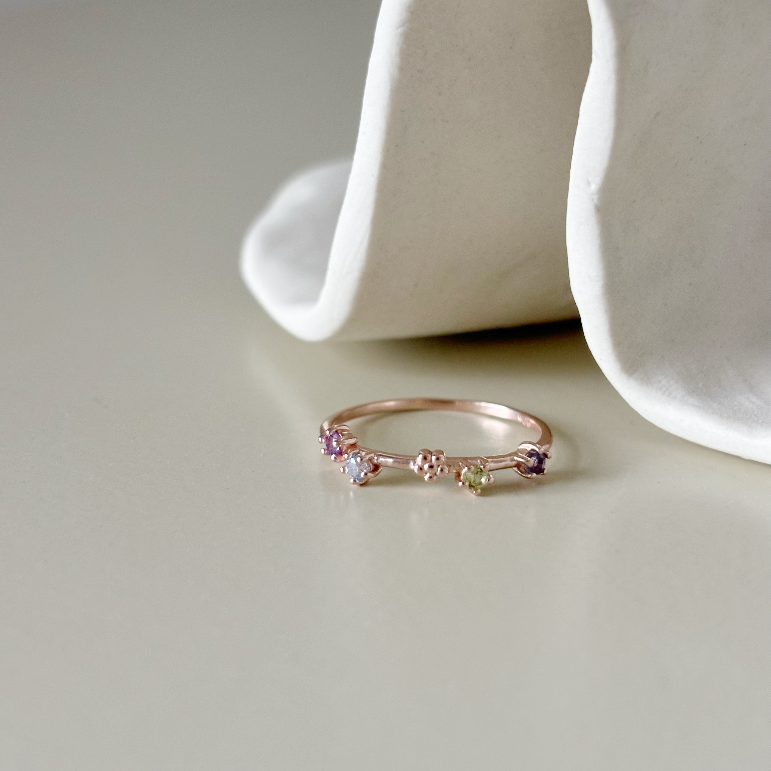 小五爪彩寶花花戒指