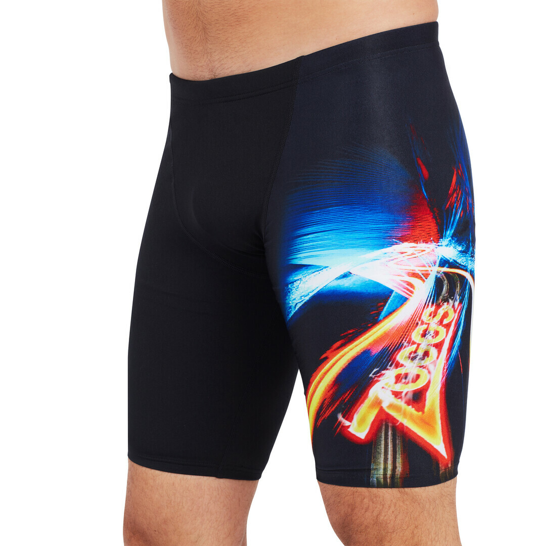 ZOGGS 男性《飆速光感》及膝泳褲