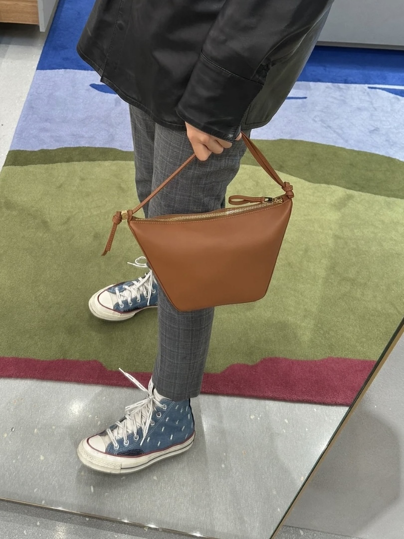 LOEWE Hammock 迷你腋下手袋