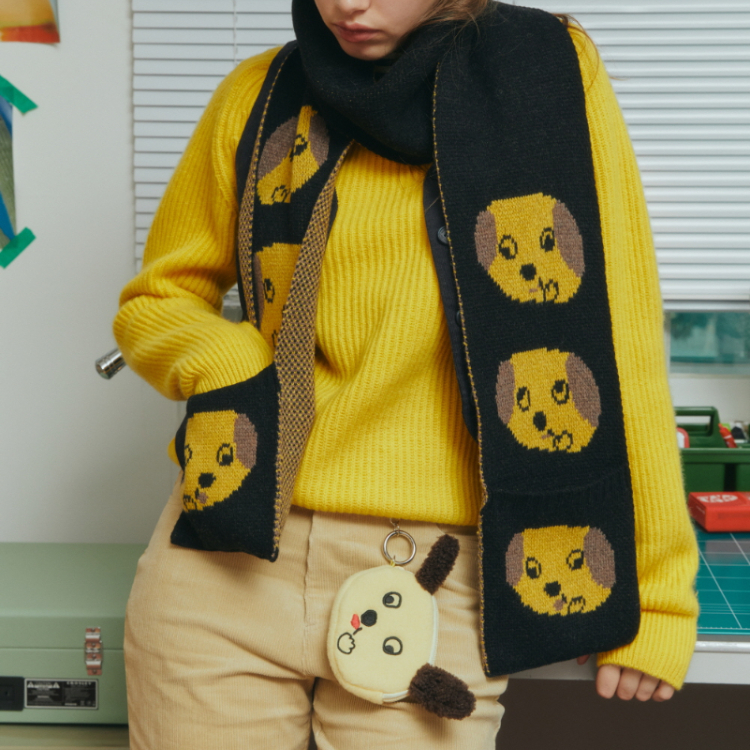 韓國 socks appeal® X MOGU 醜萌童趣口袋羊毛圍巾 貪吃狗狗