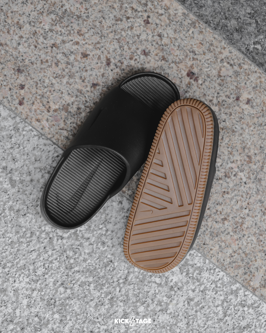 男鞋 NIKE CALM SLIDE 黑色 生膠底 休閒運動 防水 麵包拖鞋【FD4116-003】