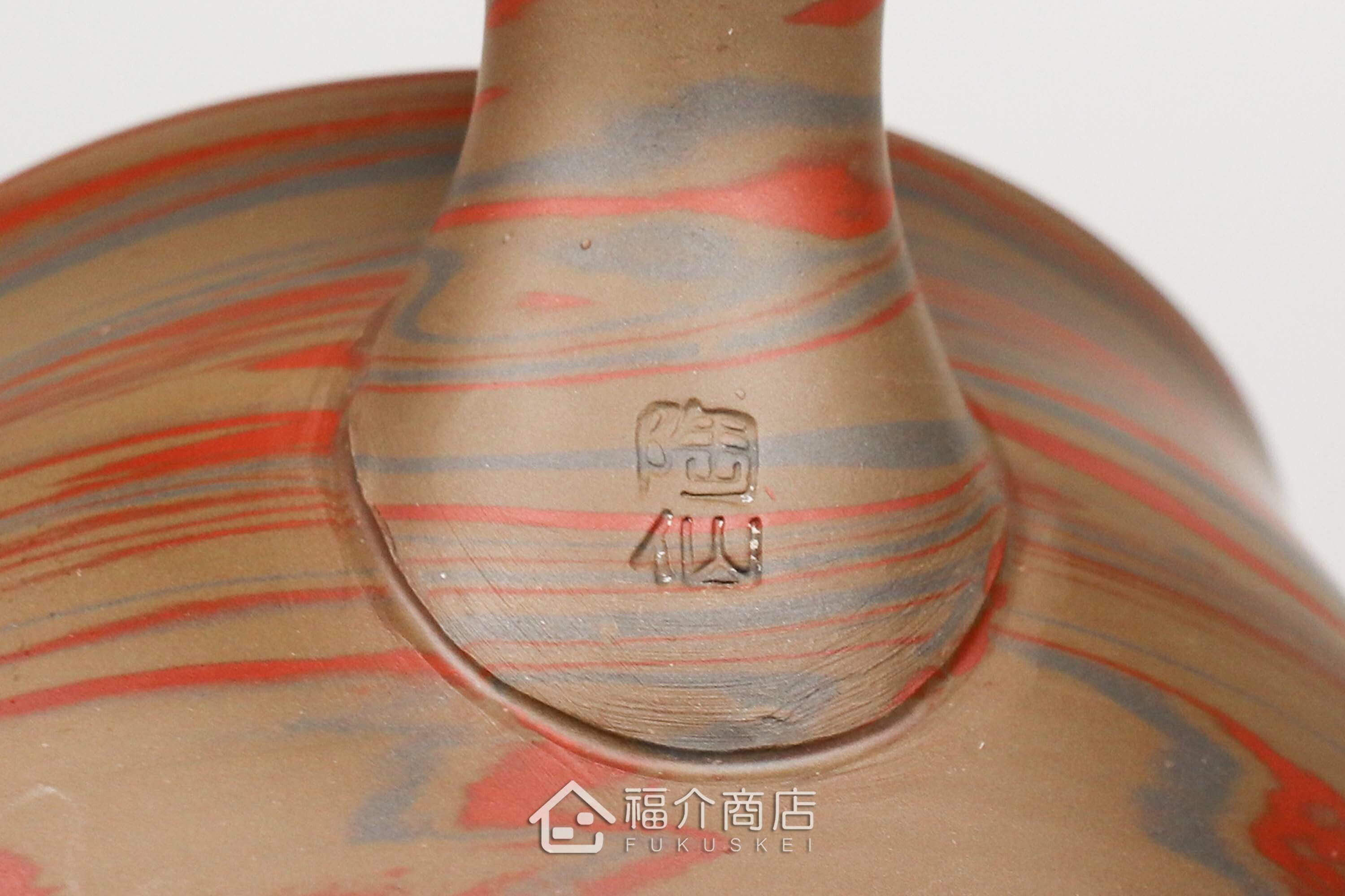 泡茶用的日本陶瓷茶壺