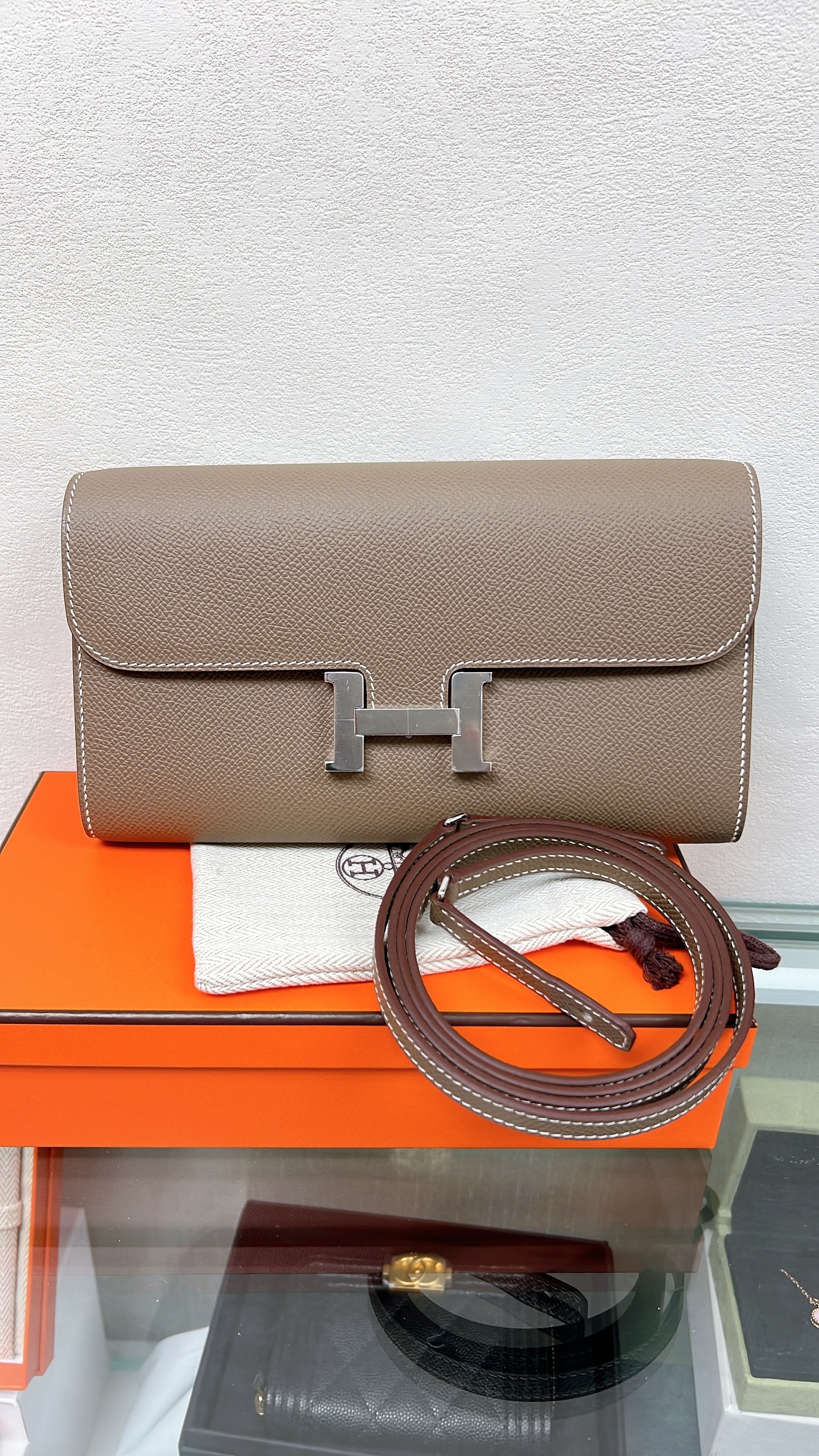 *Brand New* Hermes constance to go wallet (etoupe PHW stamp w)