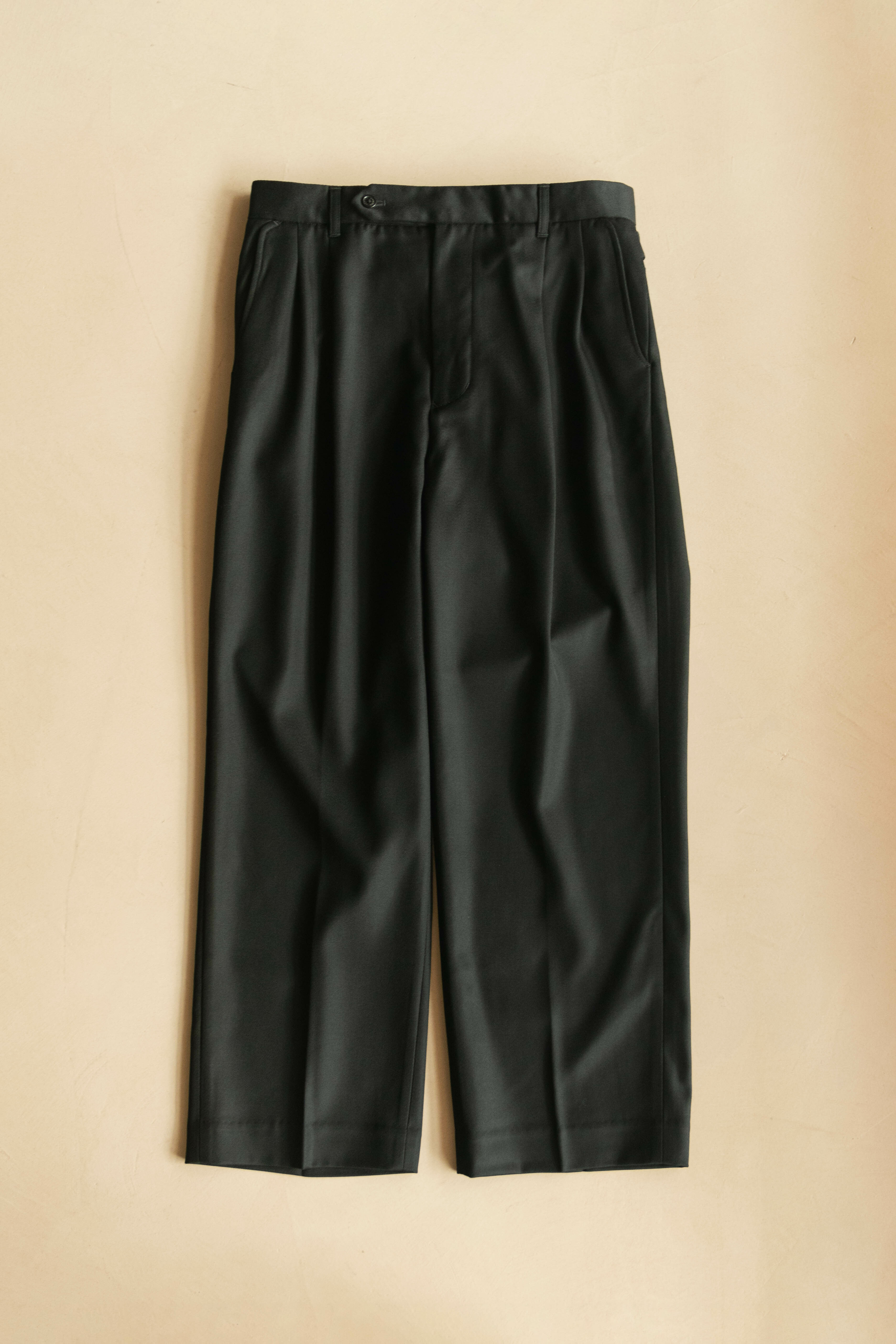 FARAH TWO TUCK SIDE ADJUSTABLE PANTS (2色)