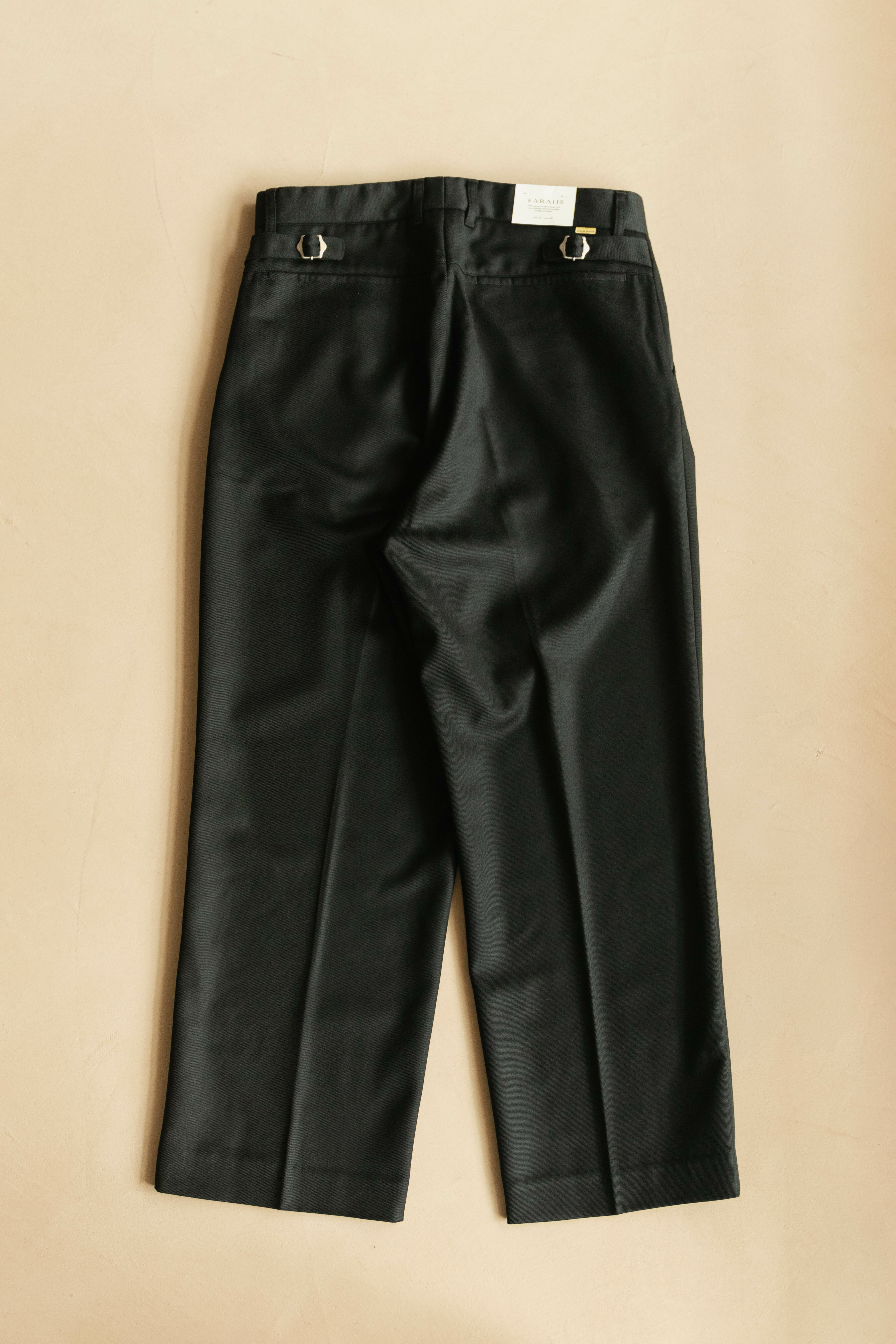 FARAH TWO TUCK SIDE ADJUSTABLE PANTS (2色)