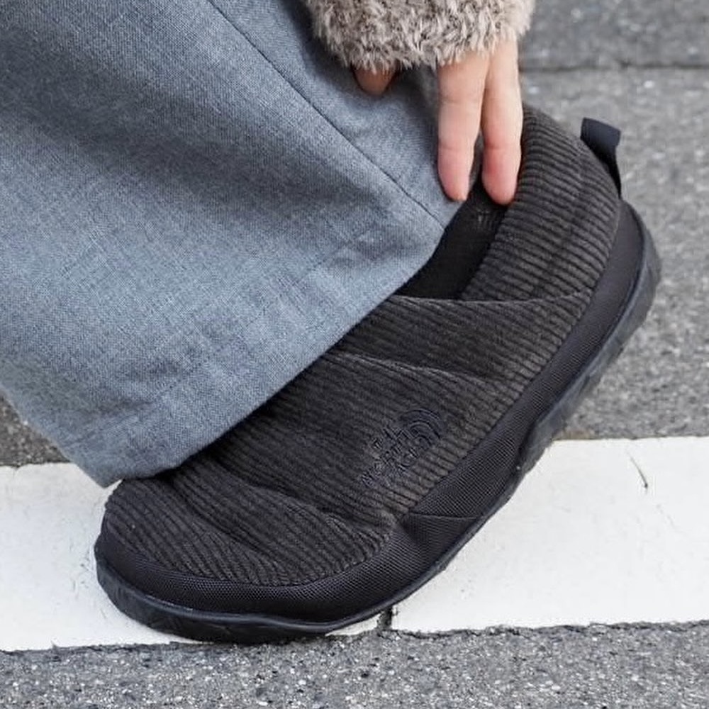 預購┃日本 女款 THE NORTH FACE W NUPTSE MULE 室外 室內 燈心絨 穆勒鞋