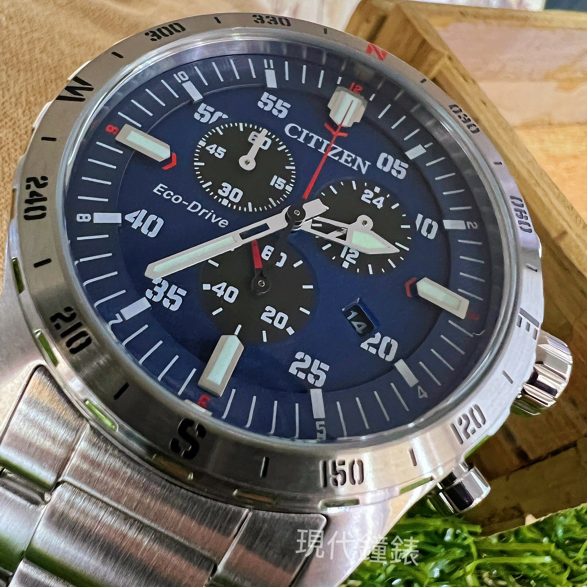 【CITIZEN星辰】運動計時三眼光動能男錶AT2520-89L 43.5mm 現代鐘錶