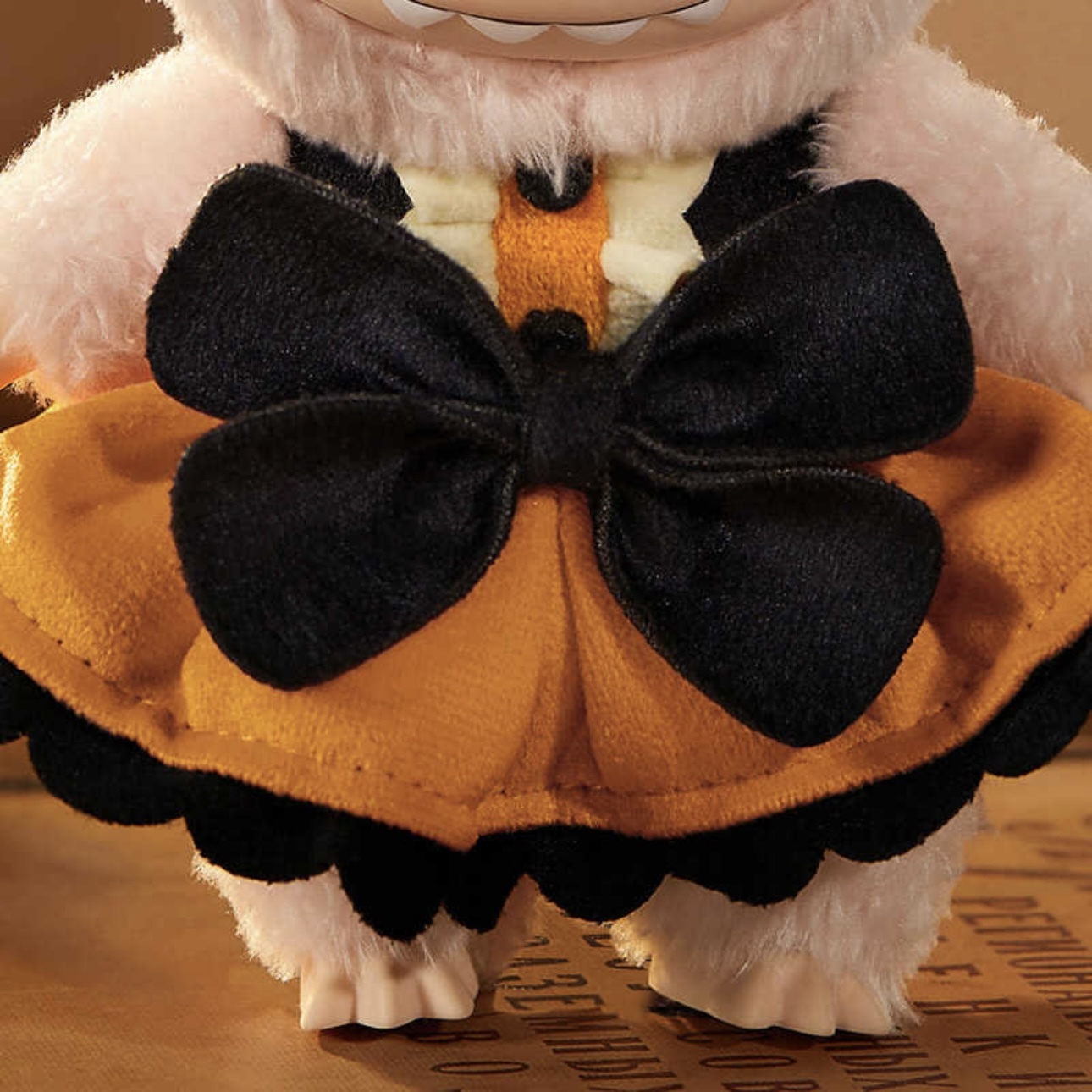 POPMART泡泡瑪特 怪怪狂歡節系列MOKOKO 樂園限定 絨毛吊飾 21CM