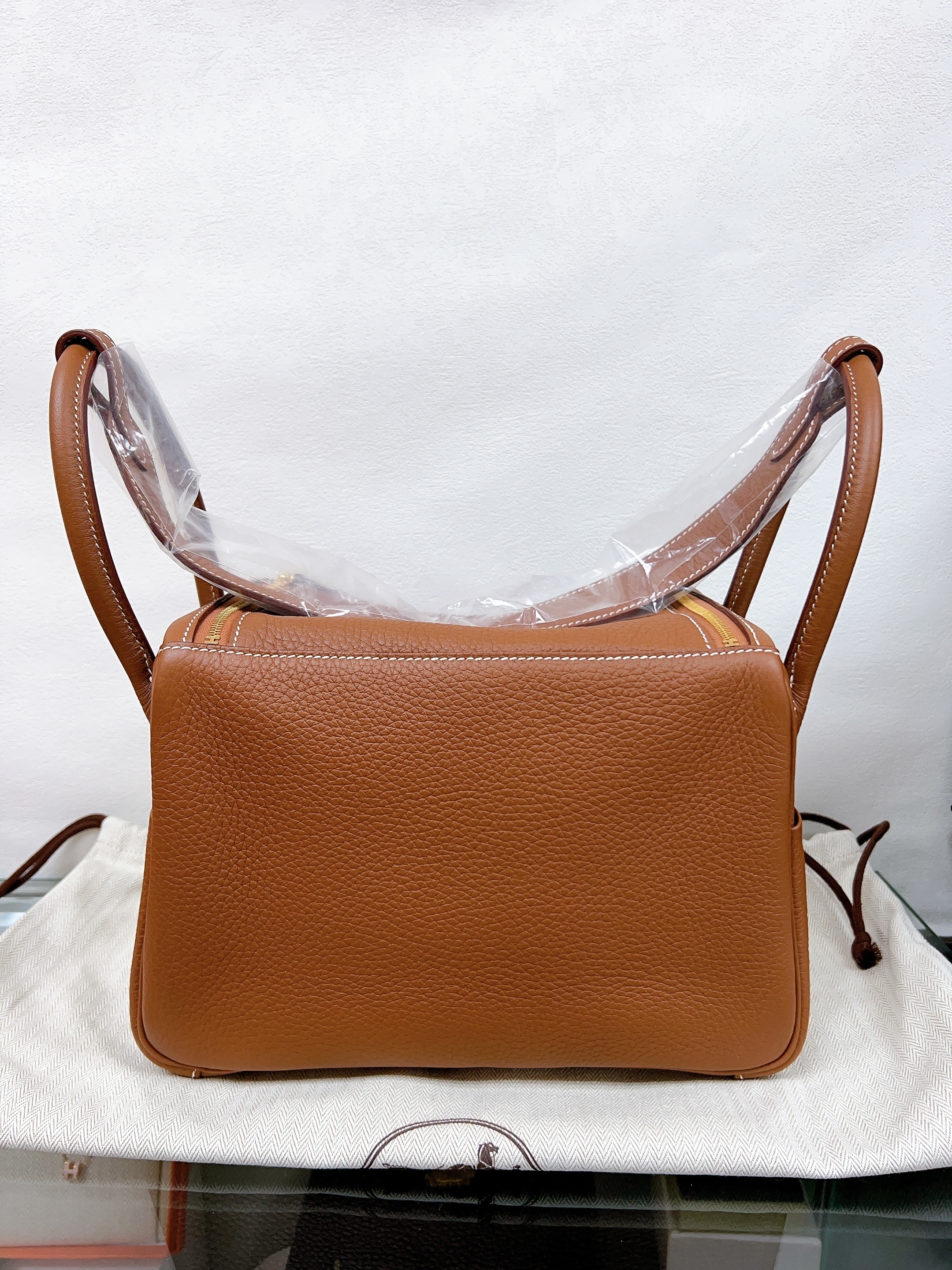 *Unused* Hermes lindy 26 (gold GHW stamp b)