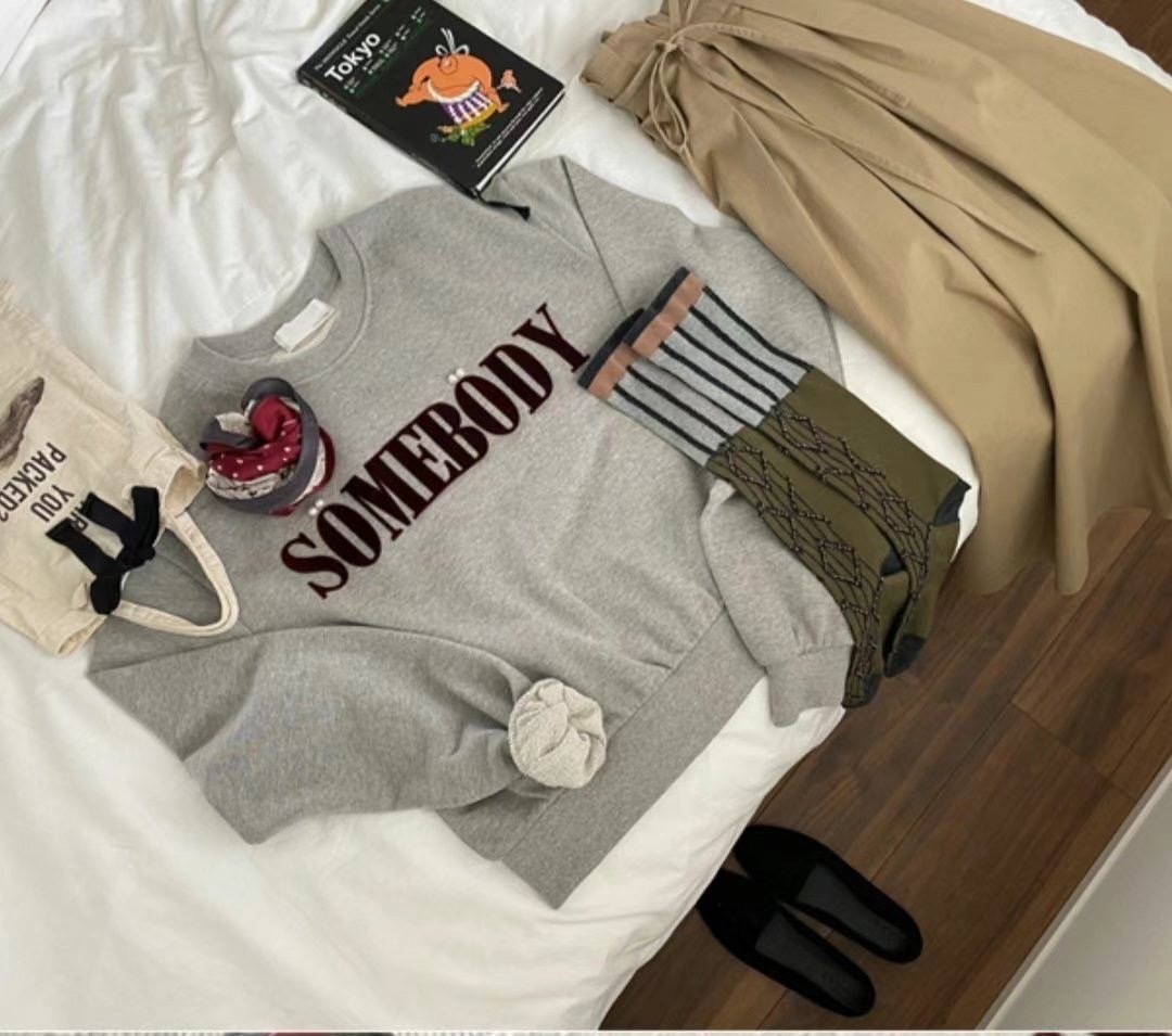 正韓磨毛Somebody字母衛衣