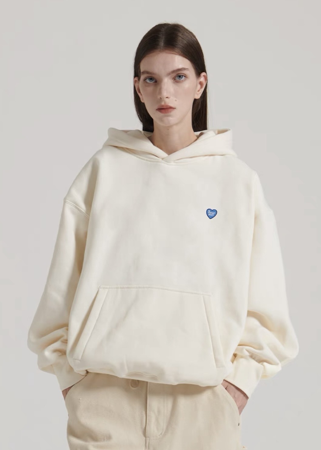 Innersect 三生萬物 2024冬季新款 心碎旅店系列 刺繡 小愛心 長袖 帽T 兩色