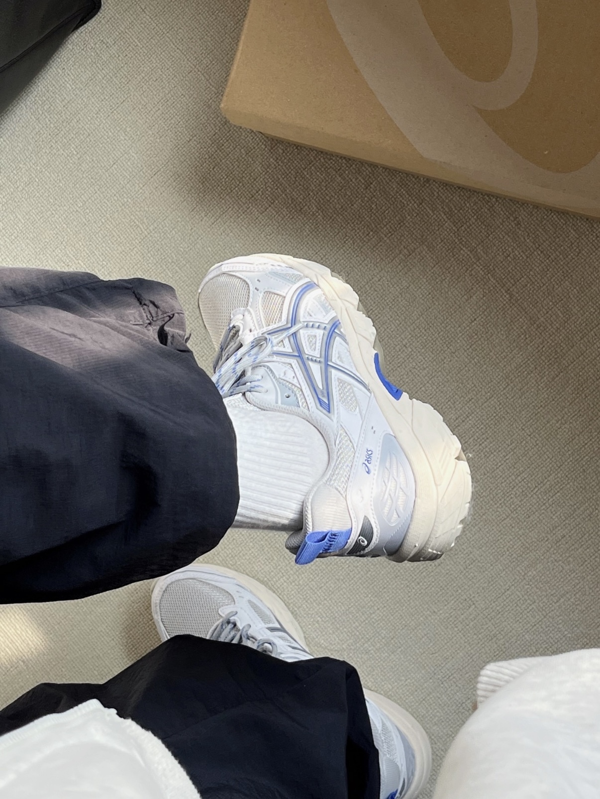 ASICS Nunobki 雲朵灰白 藍色 拼接 奶油底 復古 慢跑鞋 老爹鞋 1203A536-100/預購