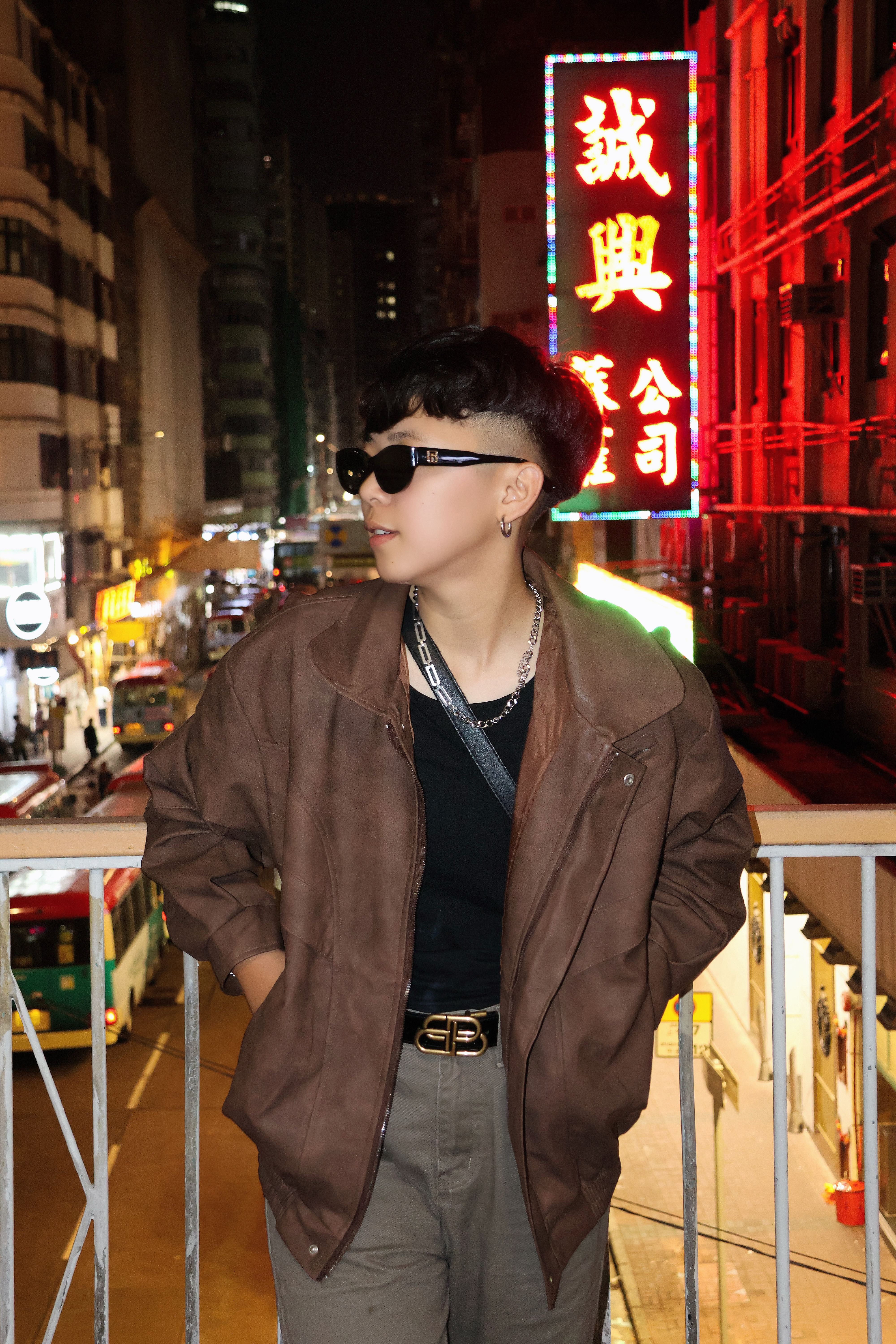 買給男友😭痞帥渣染皮外套