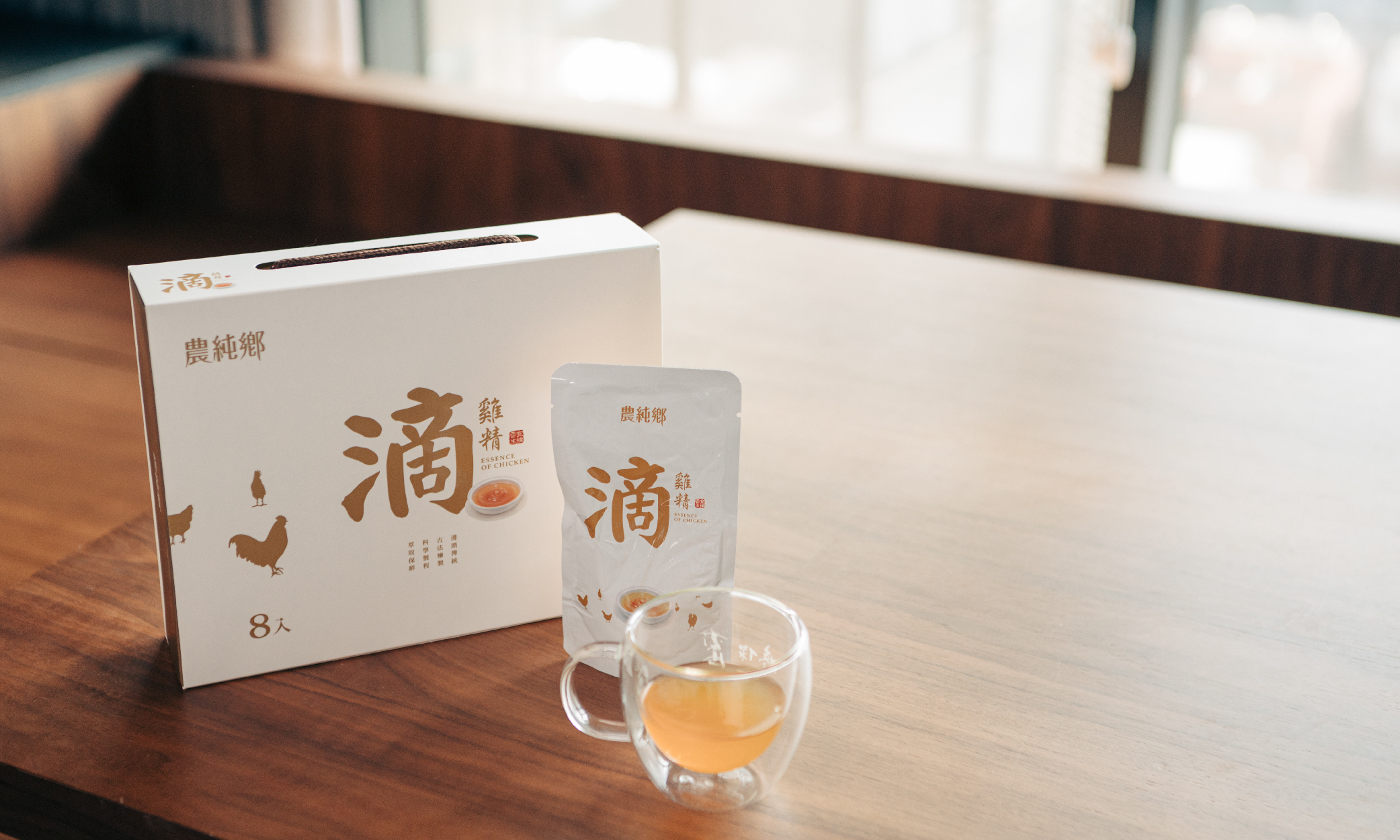 坐月子喝滴雞精會太補嗎？坐月子滴雞精的喝法/時機，營養師解答！