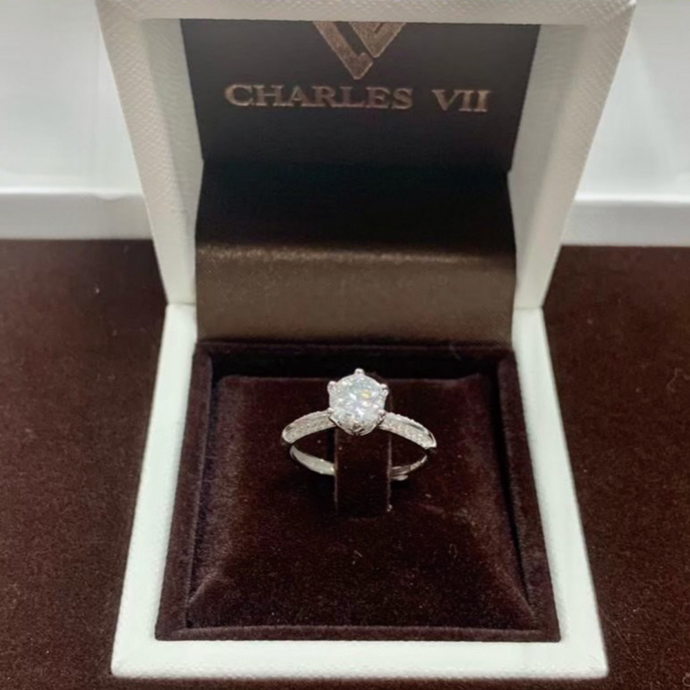 【CHARLES VII 查爾七世系列】CR7-W14 一克拉 莫桑 真鑽 女戒 半壁江山
