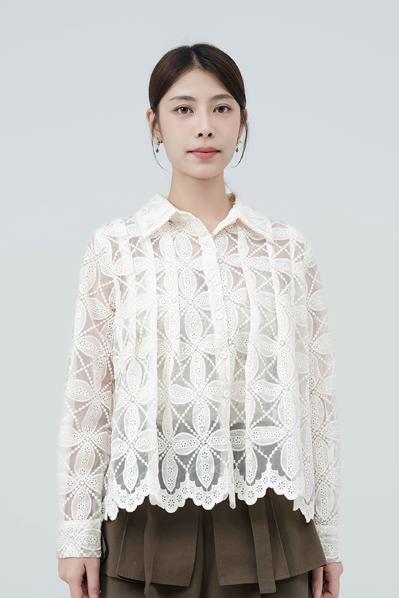花邊腳繡花網紗恤衫（現貨款式）