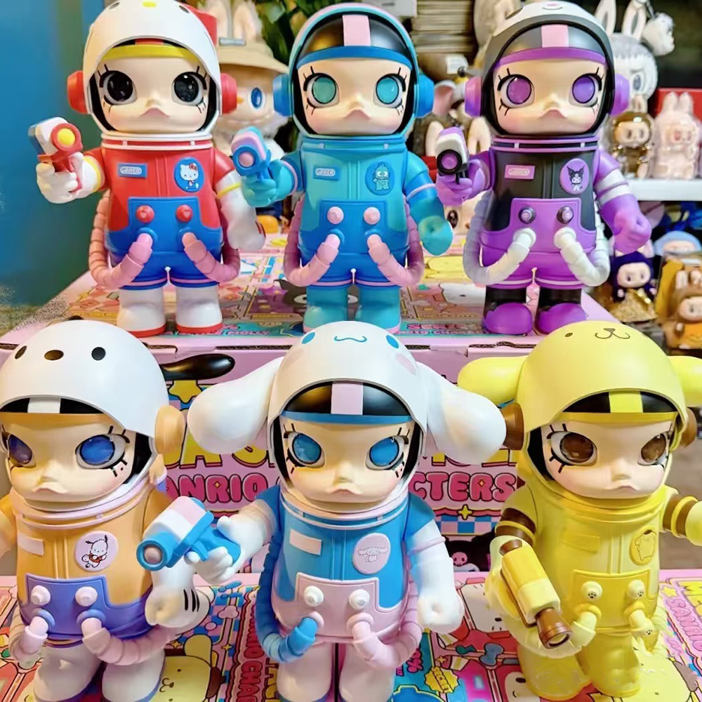 POPMART 泡泡瑪特 MEGA SPACE MOLLY 400% SANRIO 三麗鷗家族系列 大耳狗 布丁狗 庫洛米 美樂蒂 帕恰狗 凱蒂貓 半魚人 公仔 太空艙帽 盲盒