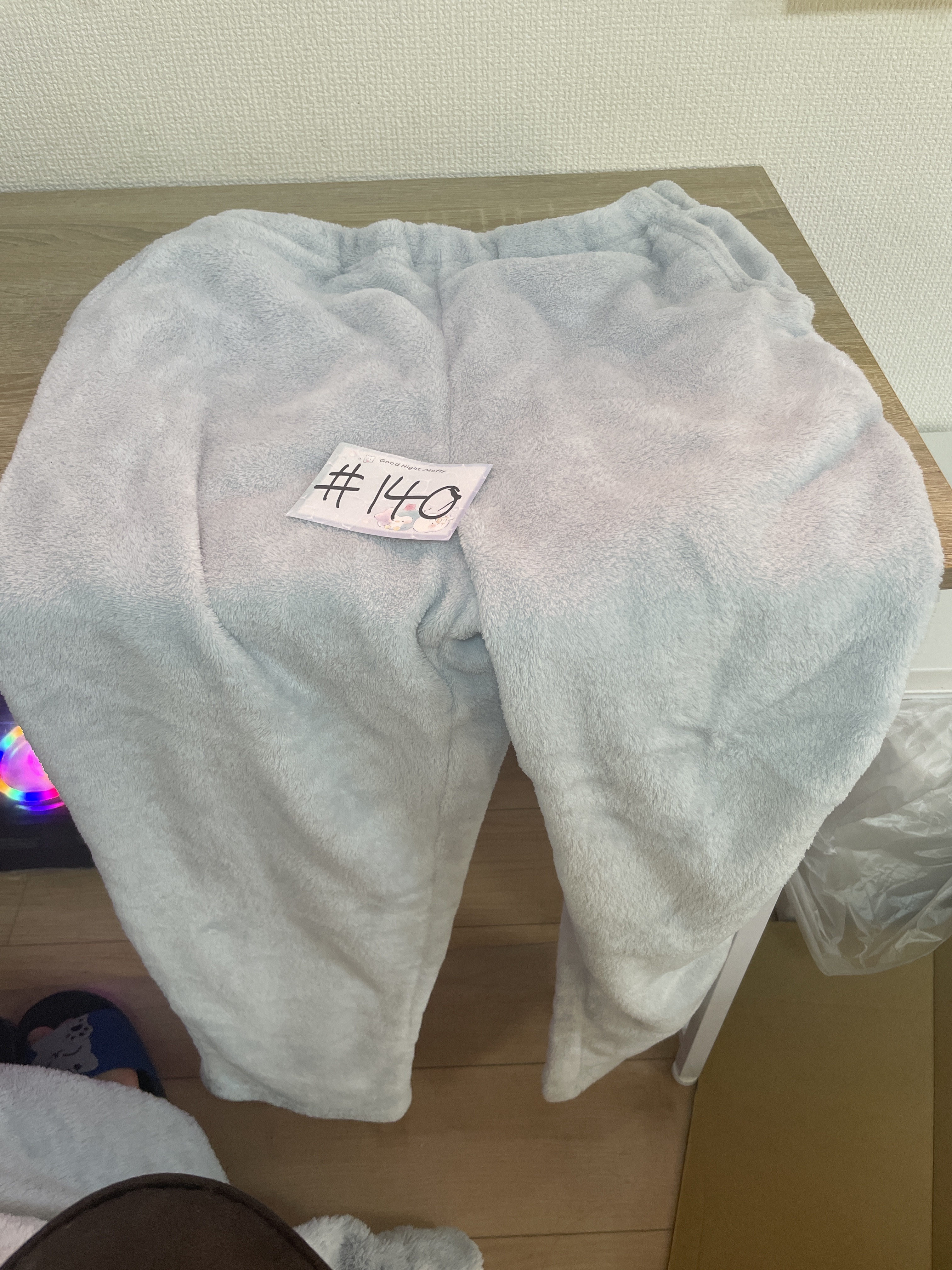 CHIIKAWA 八字貓 L 毛毛睡衣 SET#140