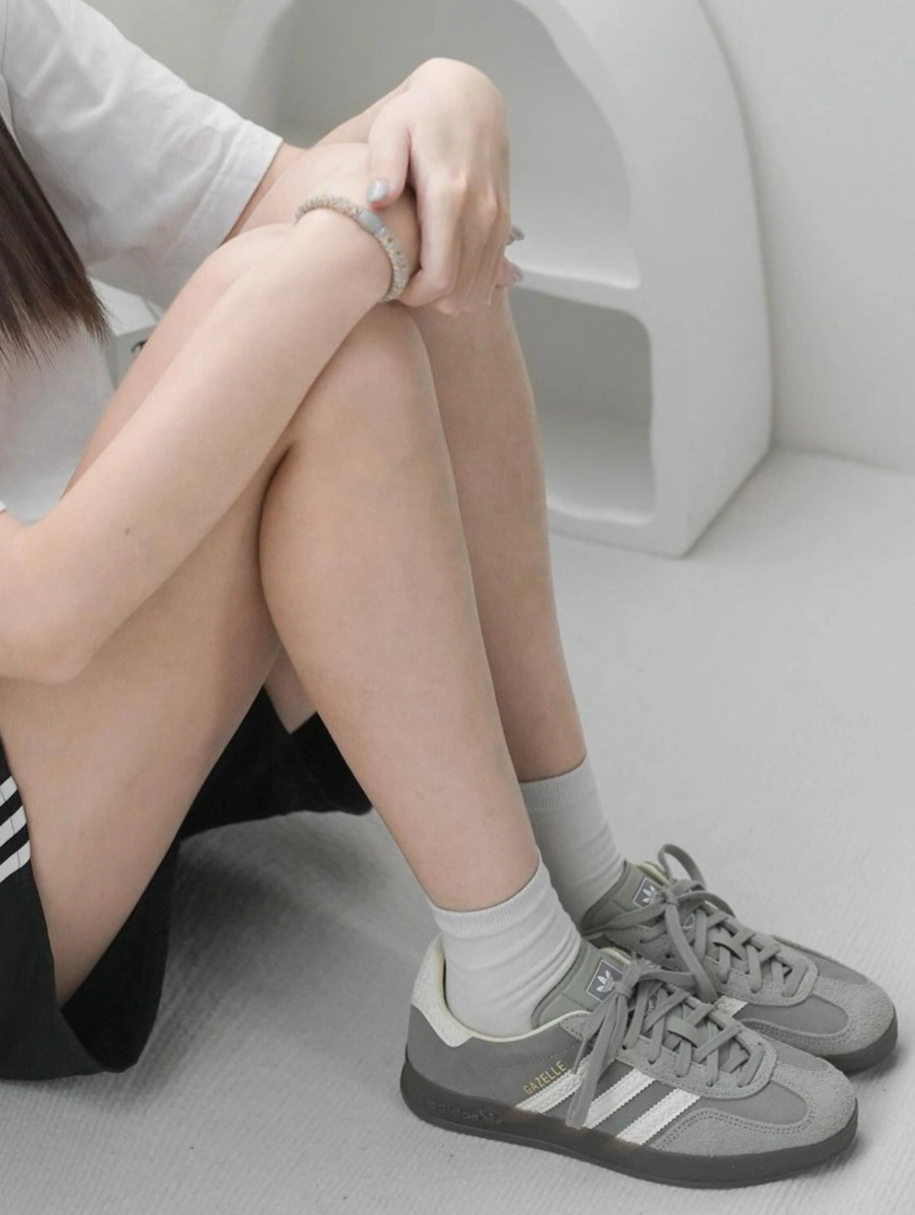 【現貨+預購】adidas originals GAZELLE 舒適百搭 低筒 板鞋 男女同款 灰白 IF1807