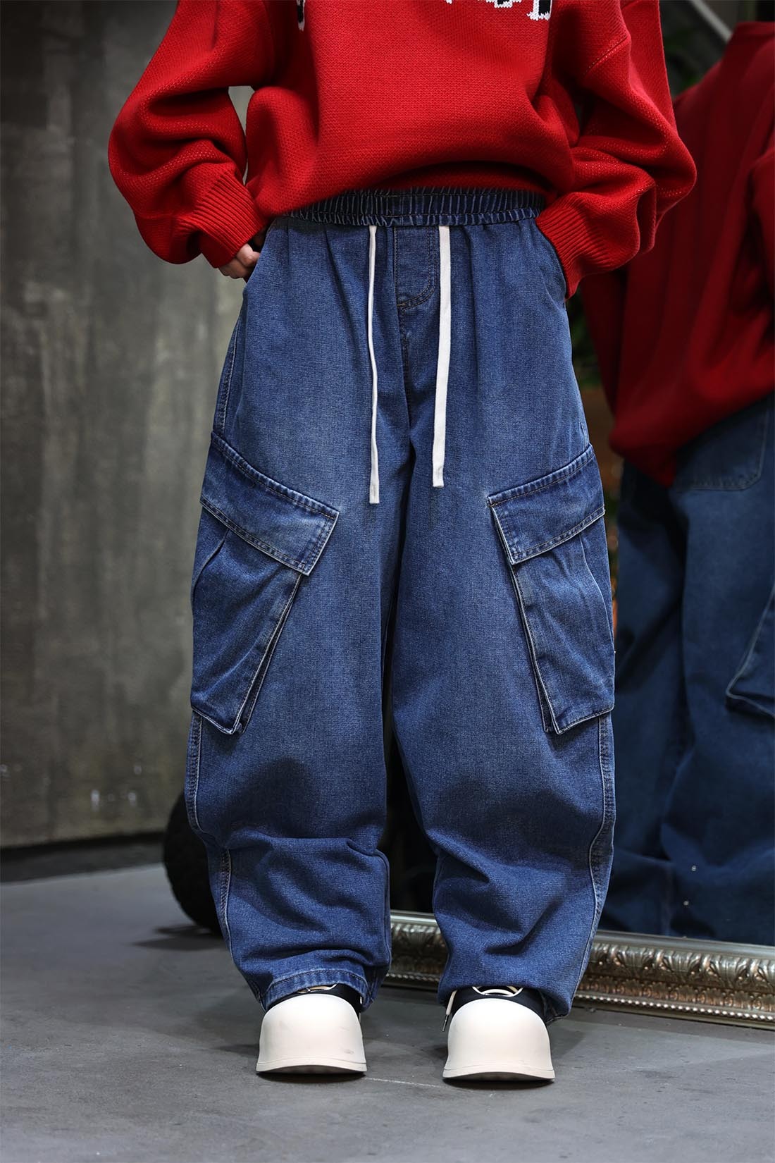 鬆緊腰大口袋牛仔寬褲