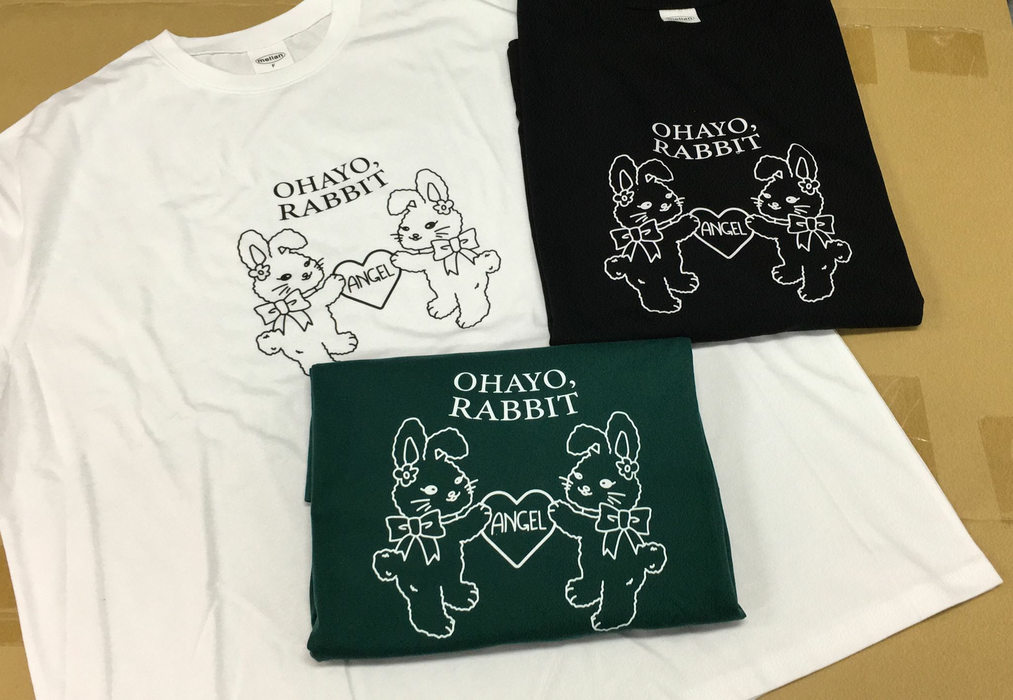 現貨 KR 兔兔T-Shirt （此為清貨價貨品不設退換）(AT10 69)