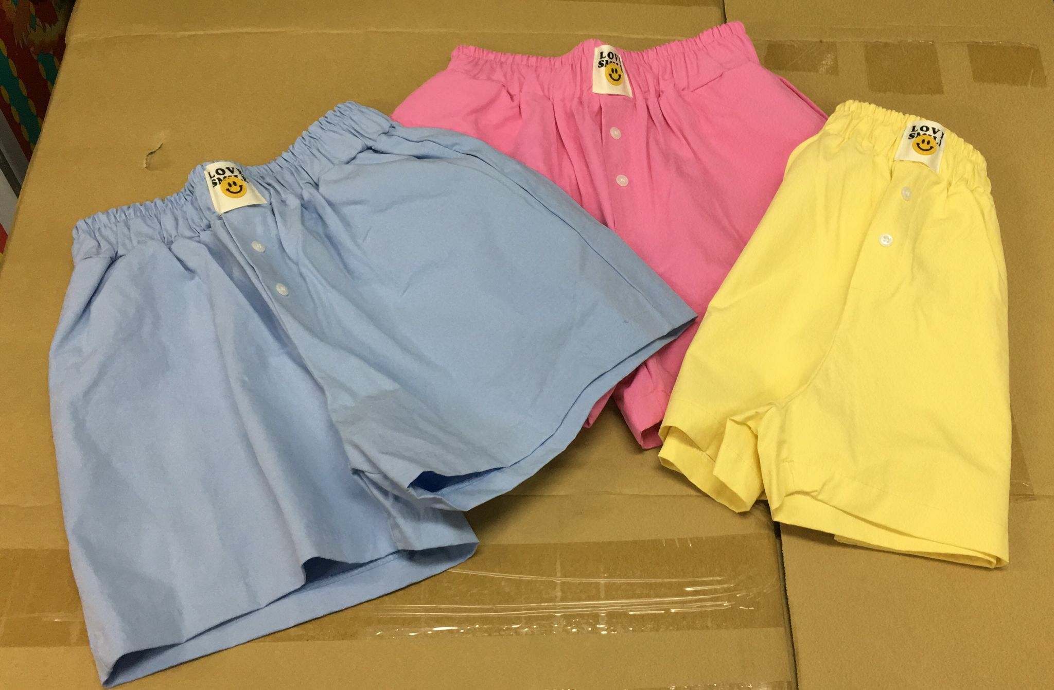 現貨 韓國哈哈笑短褲（此為清貨價貨品不設退換） (AT10 71)