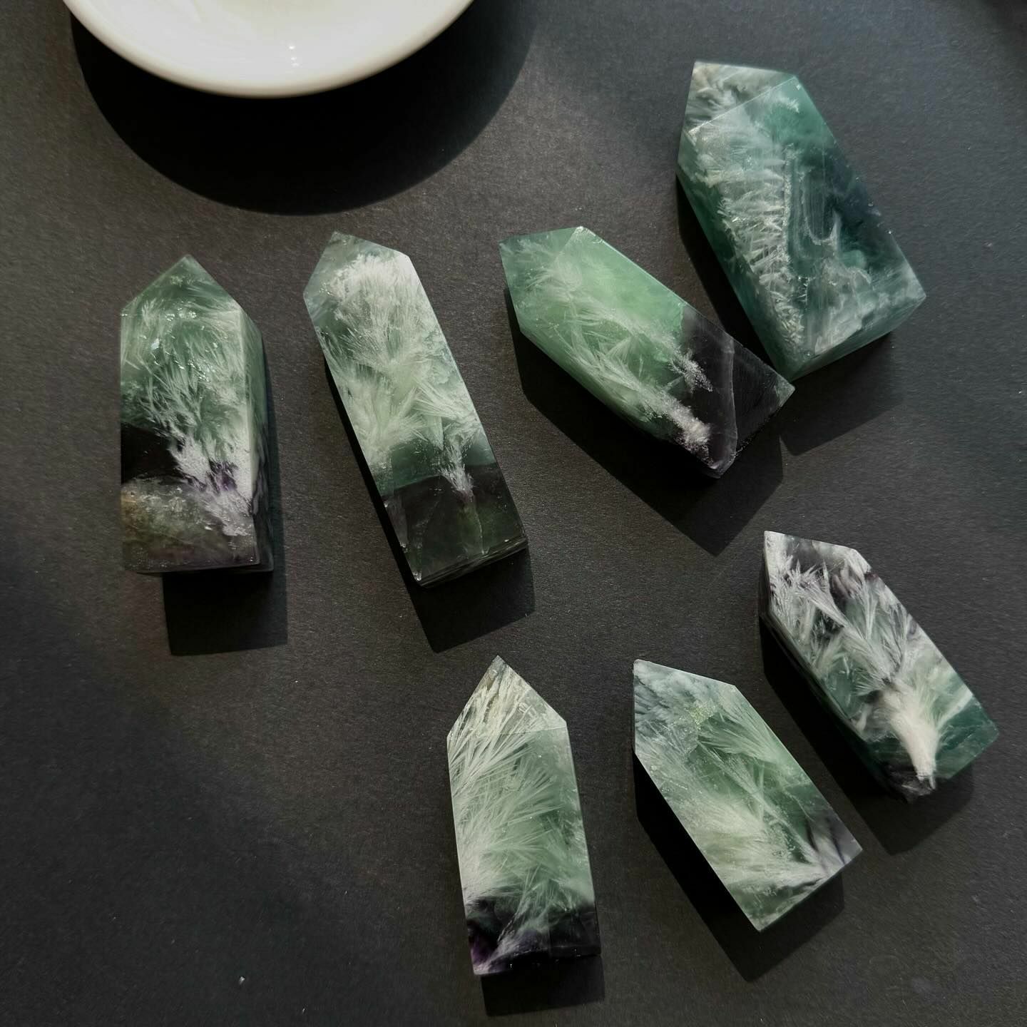 [原石] 羽毛螢石 水晶柱