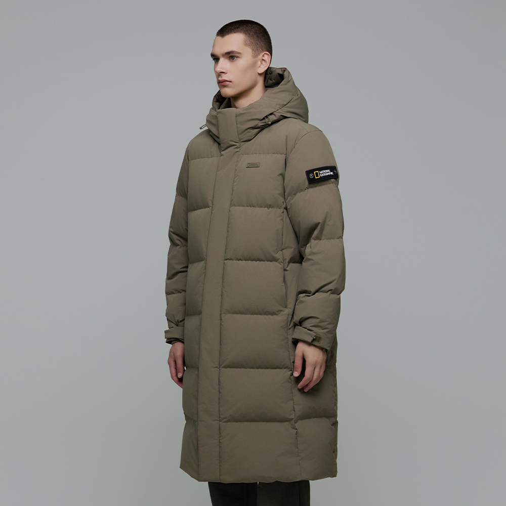 男女同款CAYMAN PRO 長版羽絨外套- 米色｜台灣國家地理服飾官方網站