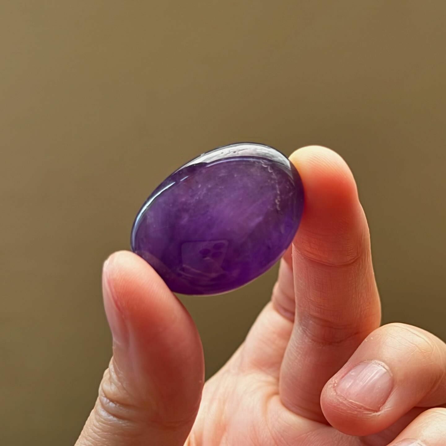 [原石] 烏拉圭紫水晶 水晶滾石