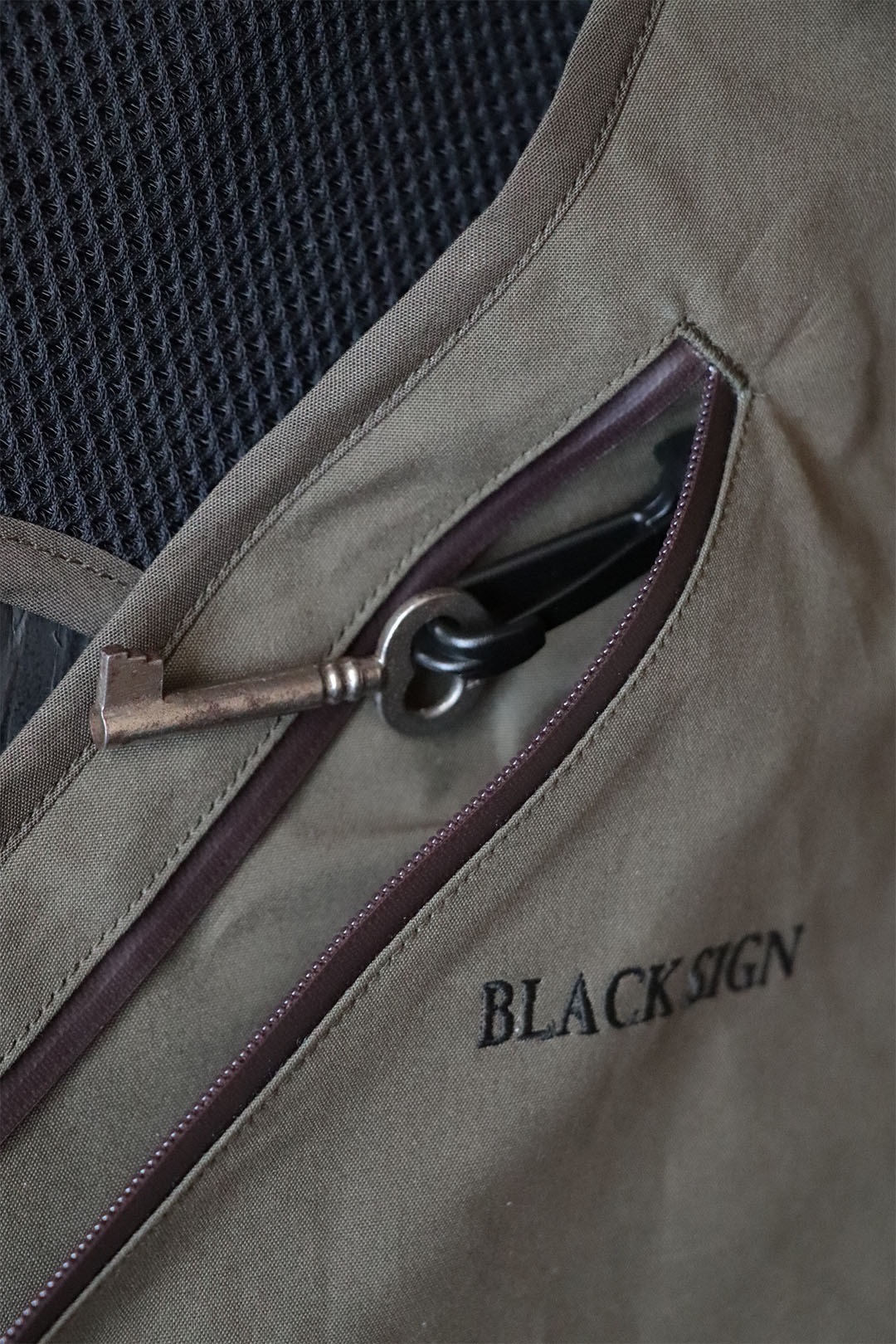 Black Sign BS Holster / Hide Olive
