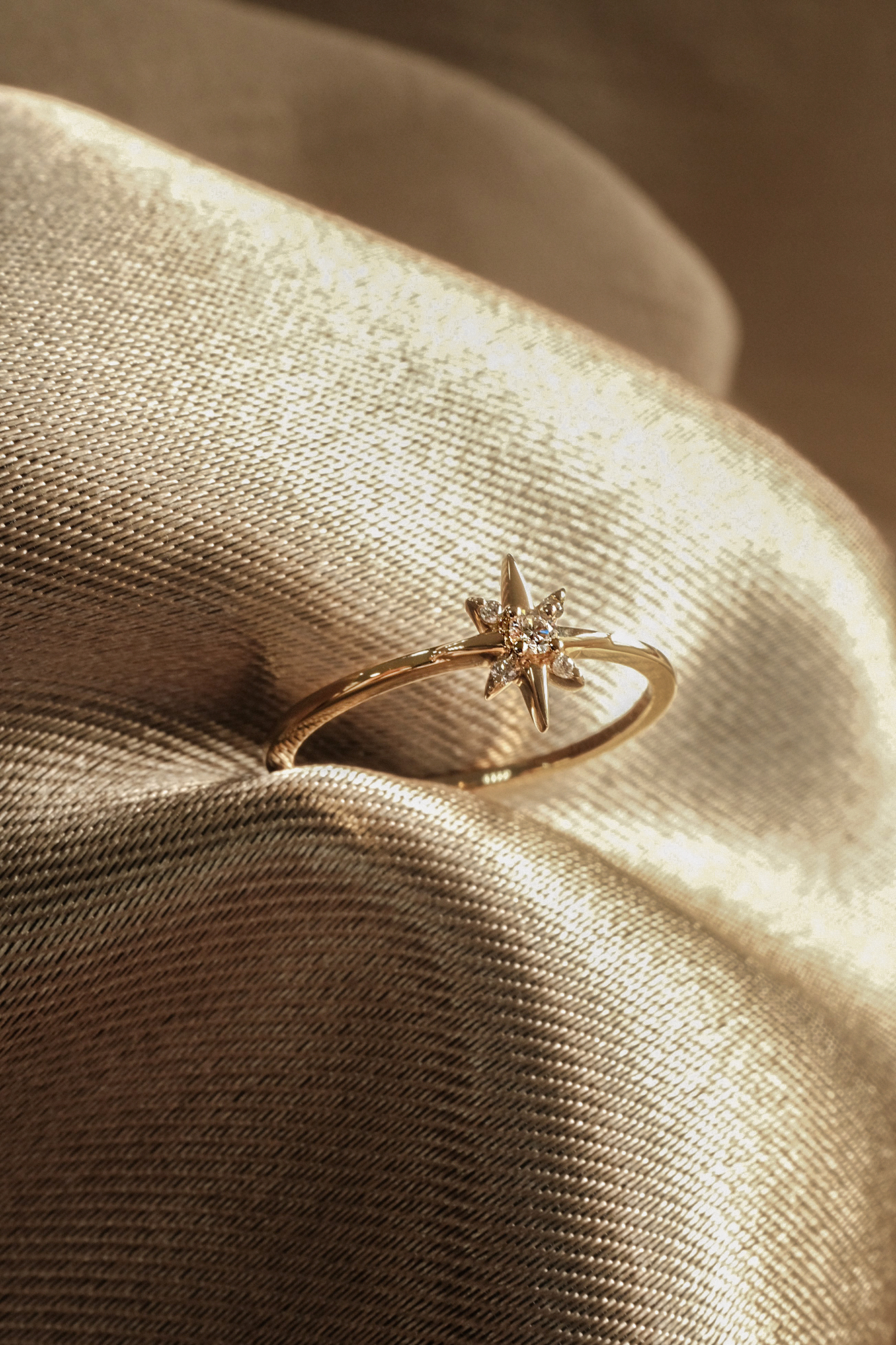 14K Twinkle Star戒指