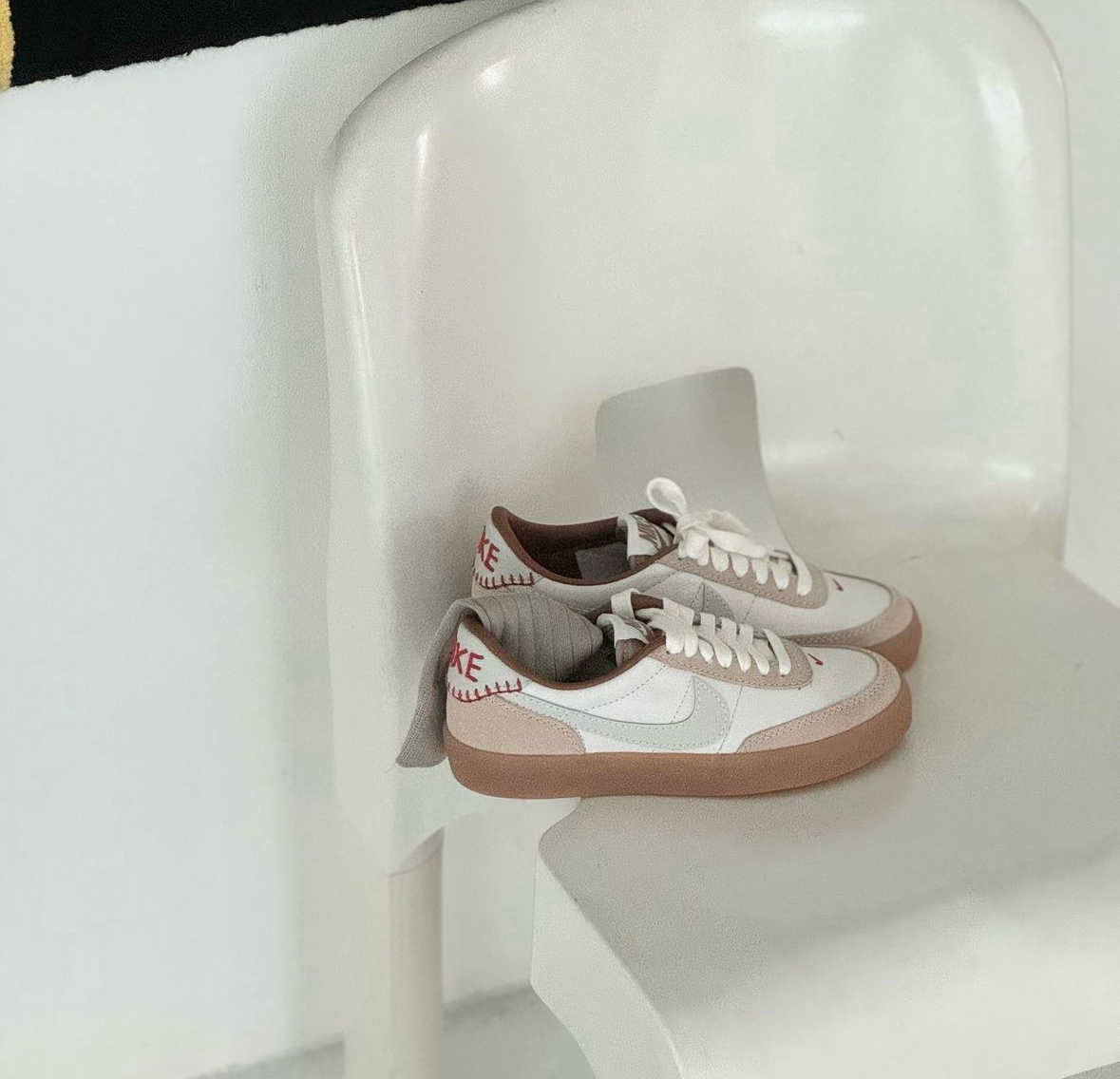 Nike Killshot 2 米棕色 棕色 米白色 外縫線 皮革 麂皮 焦糖底 復古 滑板鞋 HF5723-009/預購