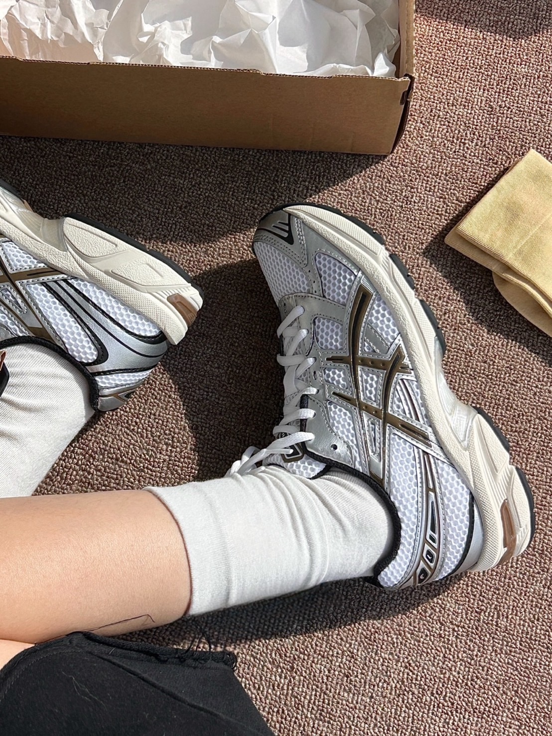 Asics Gel-1130 電鍍白棕