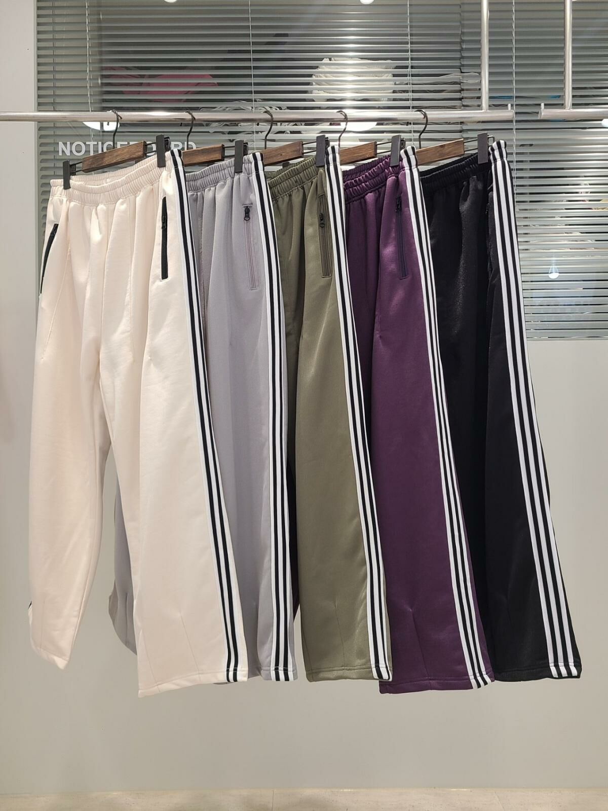 雙間鬆身運動褲 Not-024P