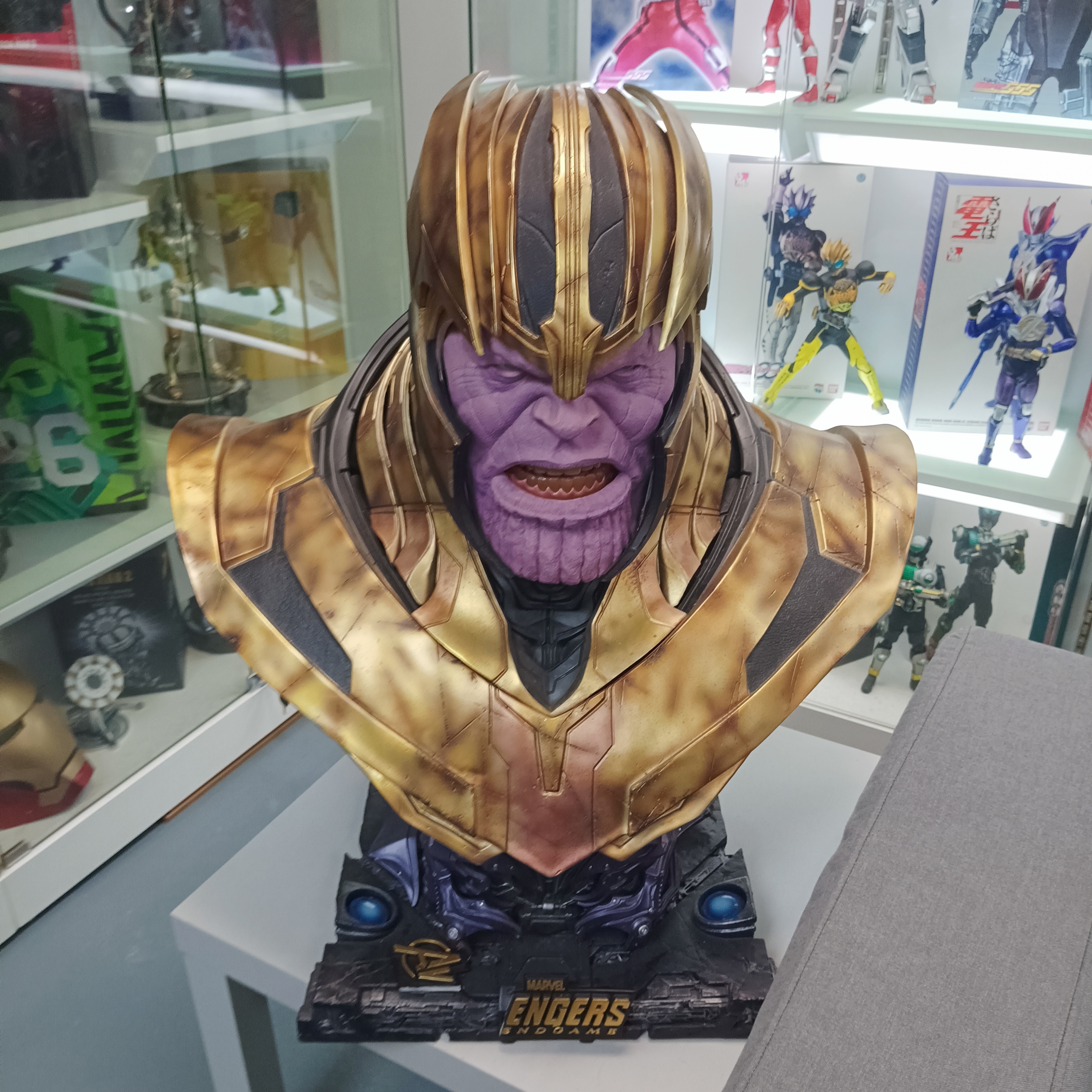 寄賣-其它 Thanos 雕像