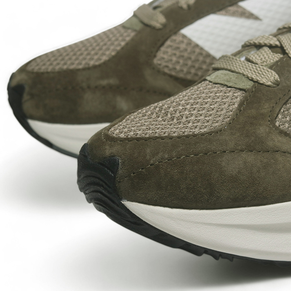 NEW BALANCE 慢跑鞋 WRPD RUNNER 橄欖綠 麂皮 情侶 男女 UWRPDCCC