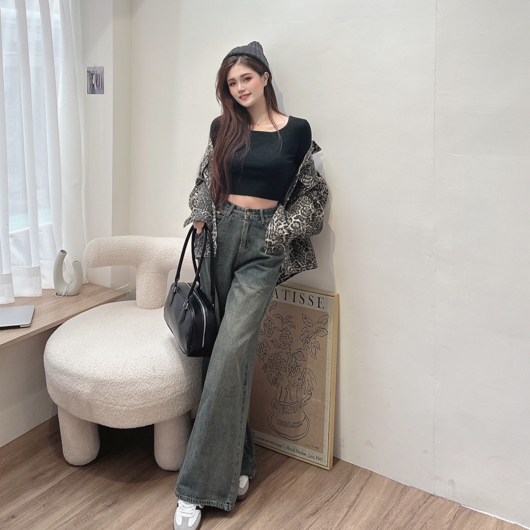 小皮標復古牛仔寬褲/單一色