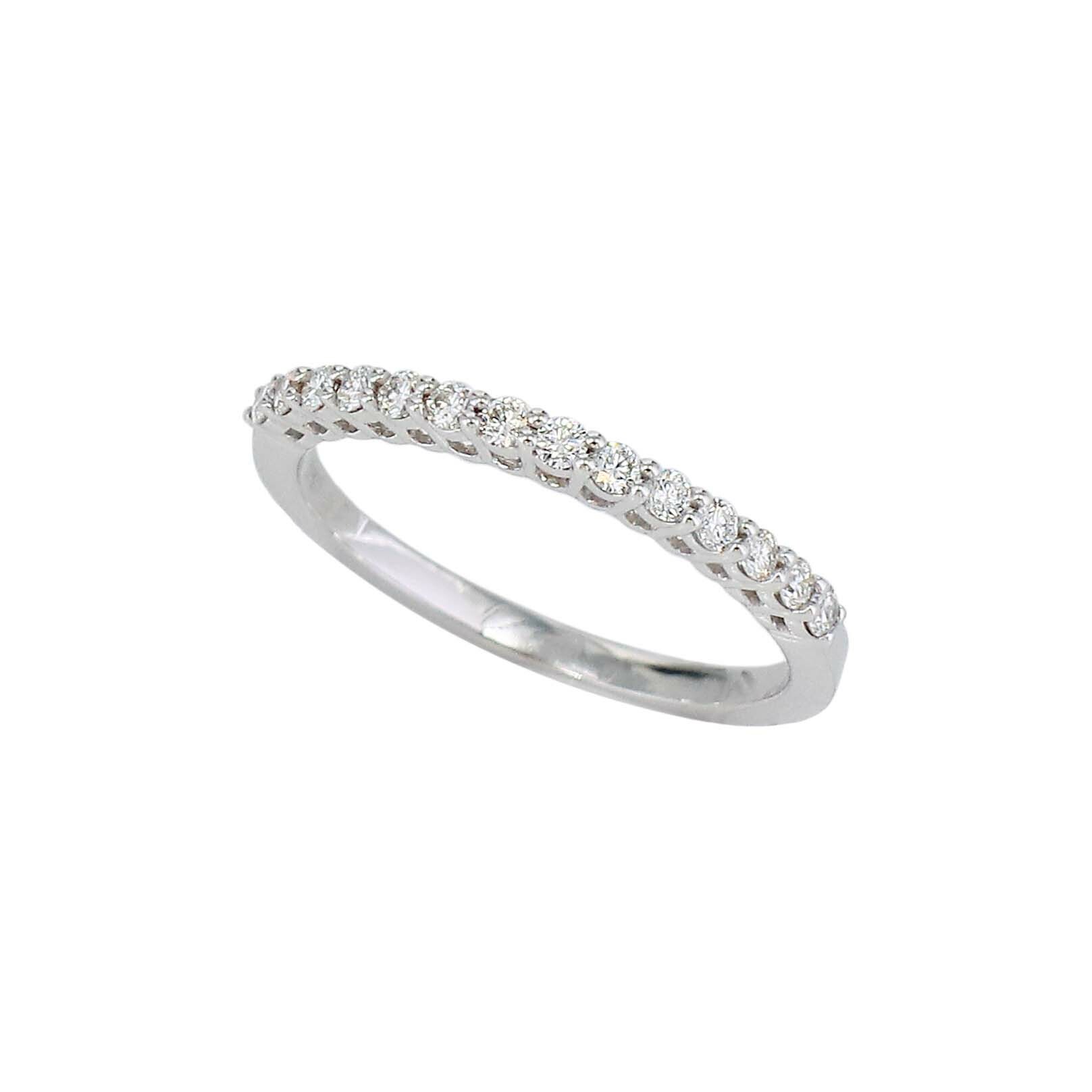 18K白精緻鑽石圈戒