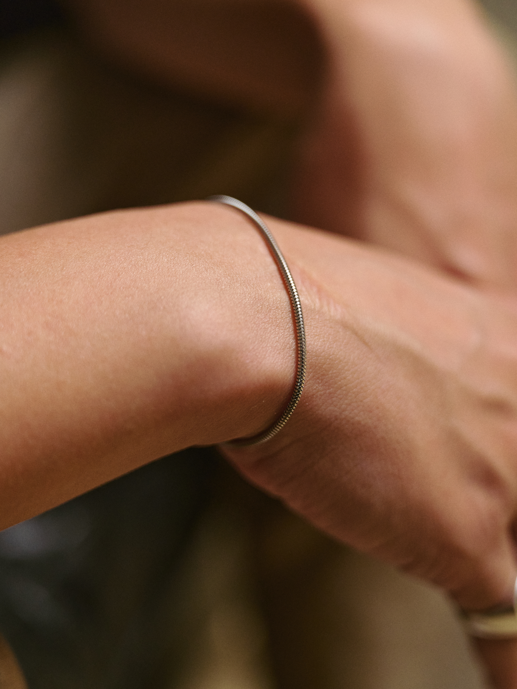 ★エレガントなデザイン【Tom Wood】Snake Bracelet Slim silver Snake Bracelet Slim - Tom Wood Project Official Online Store