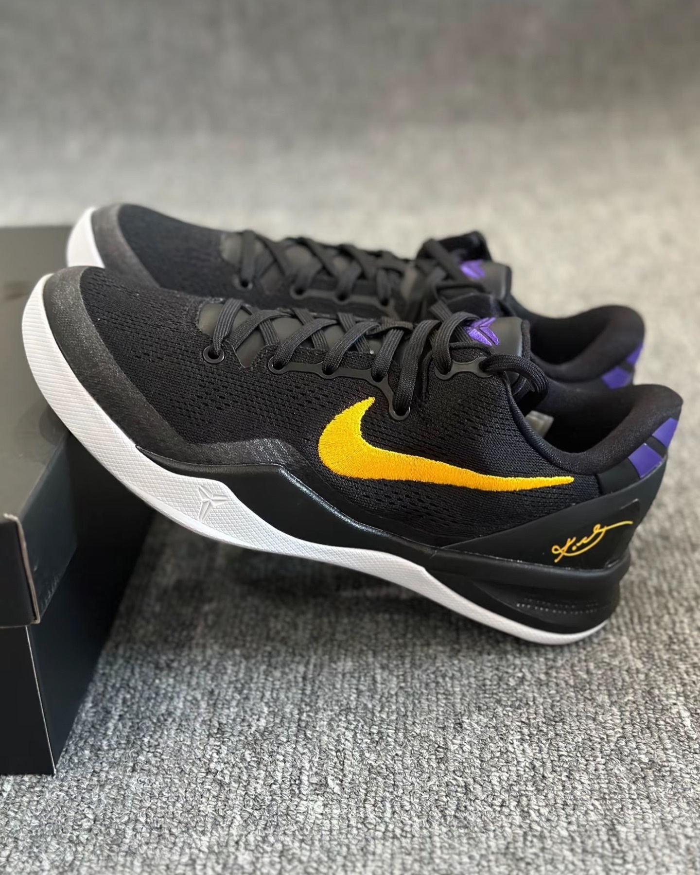 Nike Kobe 8 Protro Lakers Away 客場 黑黃 HF9550-001
