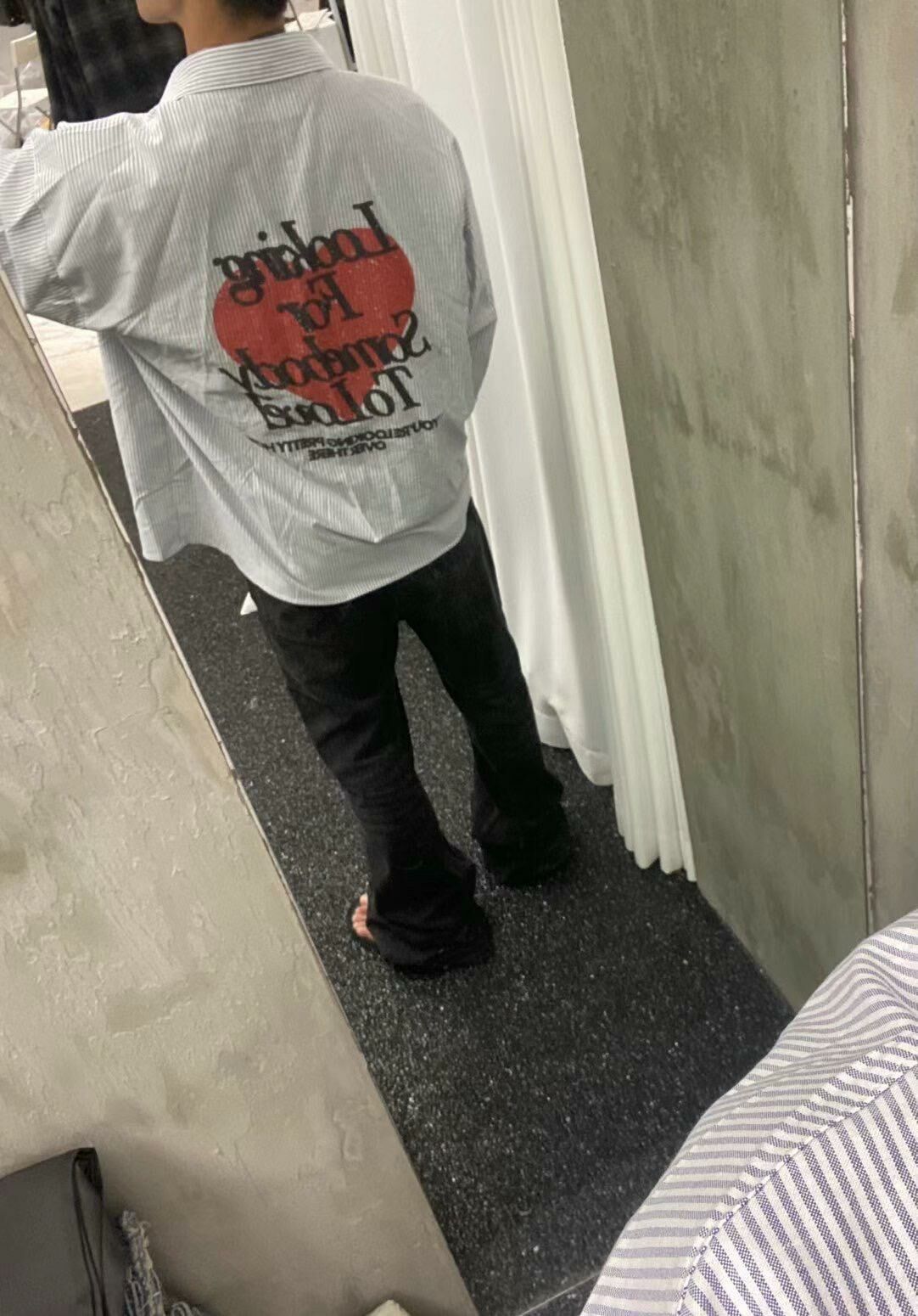 直間英文字圖案長袖恤衫 SWAG-002S