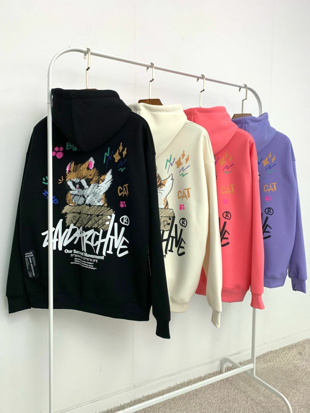 貓仔圖案英文字連帽衛衣 2nd-179T