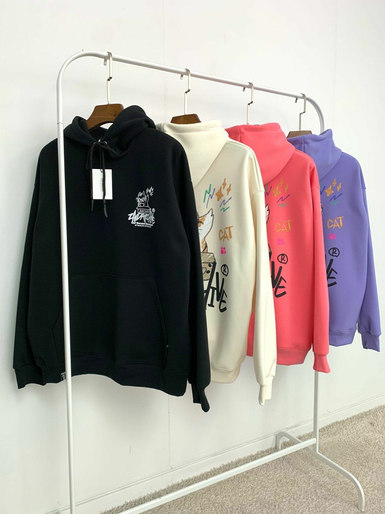 貓仔圖案英文字連帽衛衣 2nd-179T